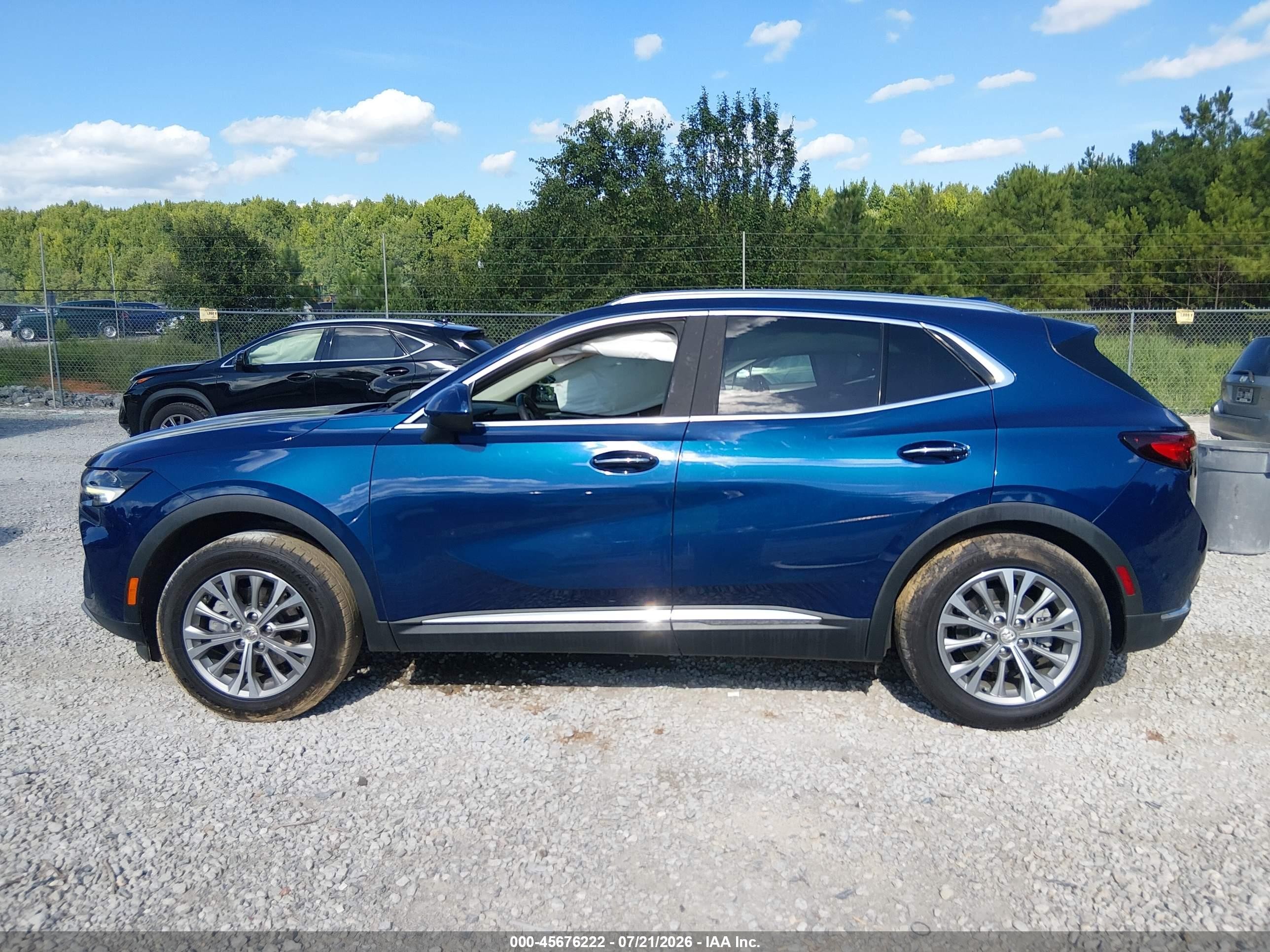 2022 Buick Envision Fwd Preferred Blue vin: LRBAZLR42ND021786