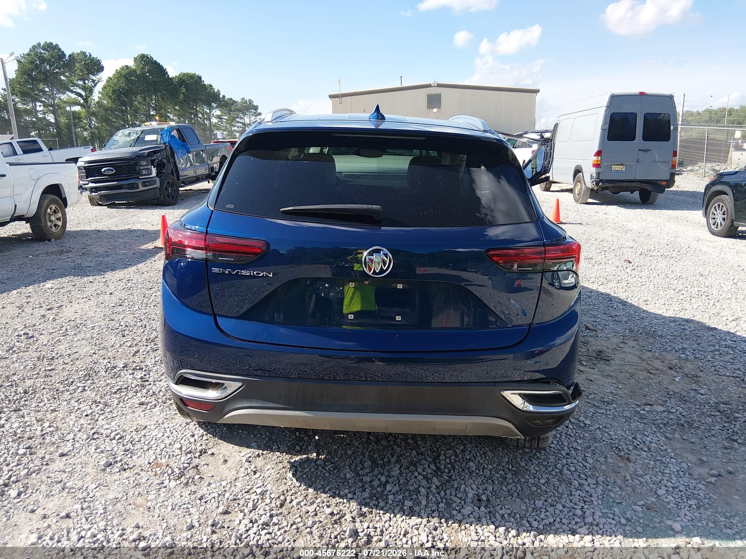 2022 Buick Envision Fwd Preferred Blue vin: LRBAZLR42ND021786