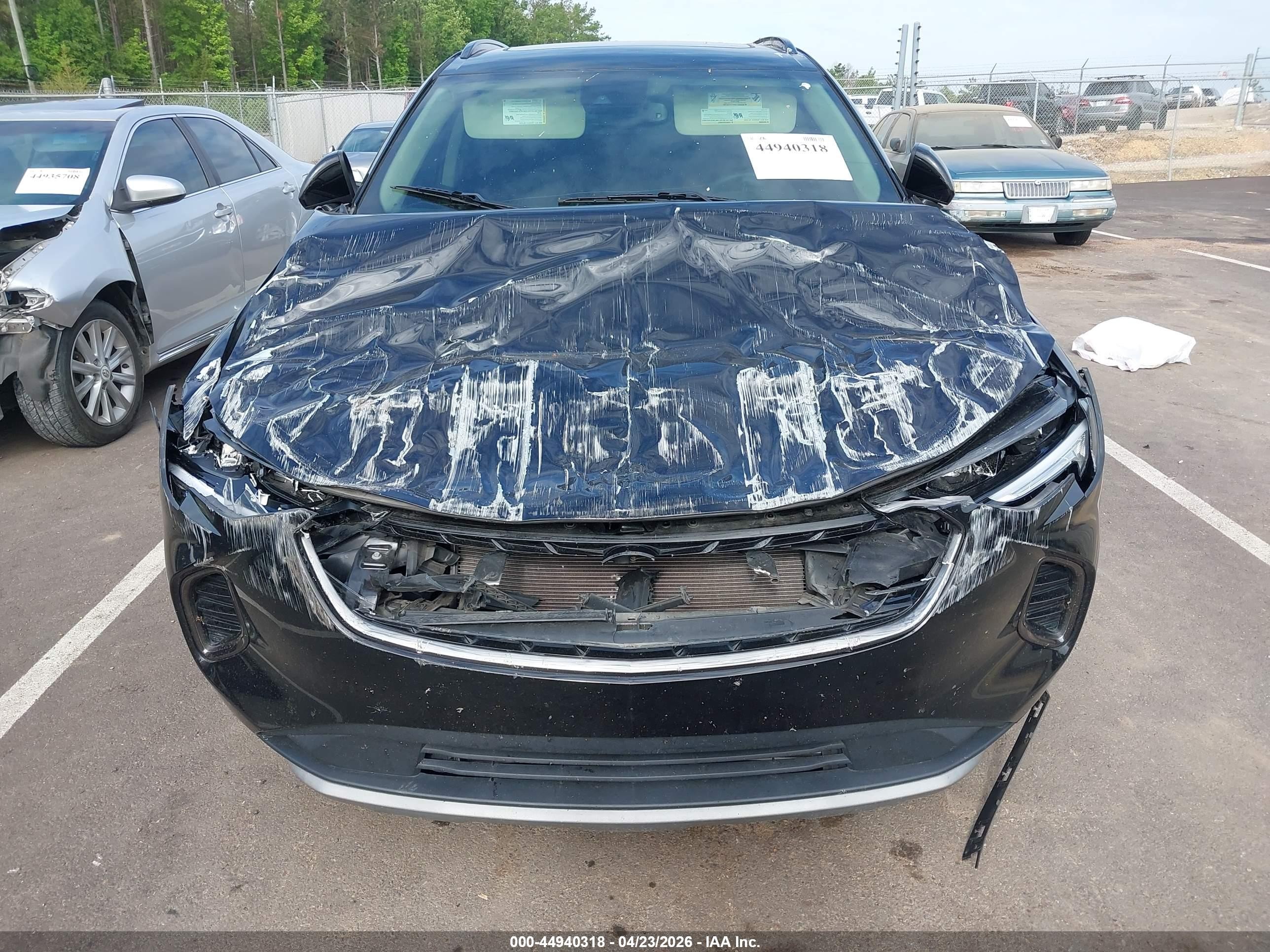 2022 Buick Envision Fwd Preferred Черный vin: LRBAZLR49ND064912