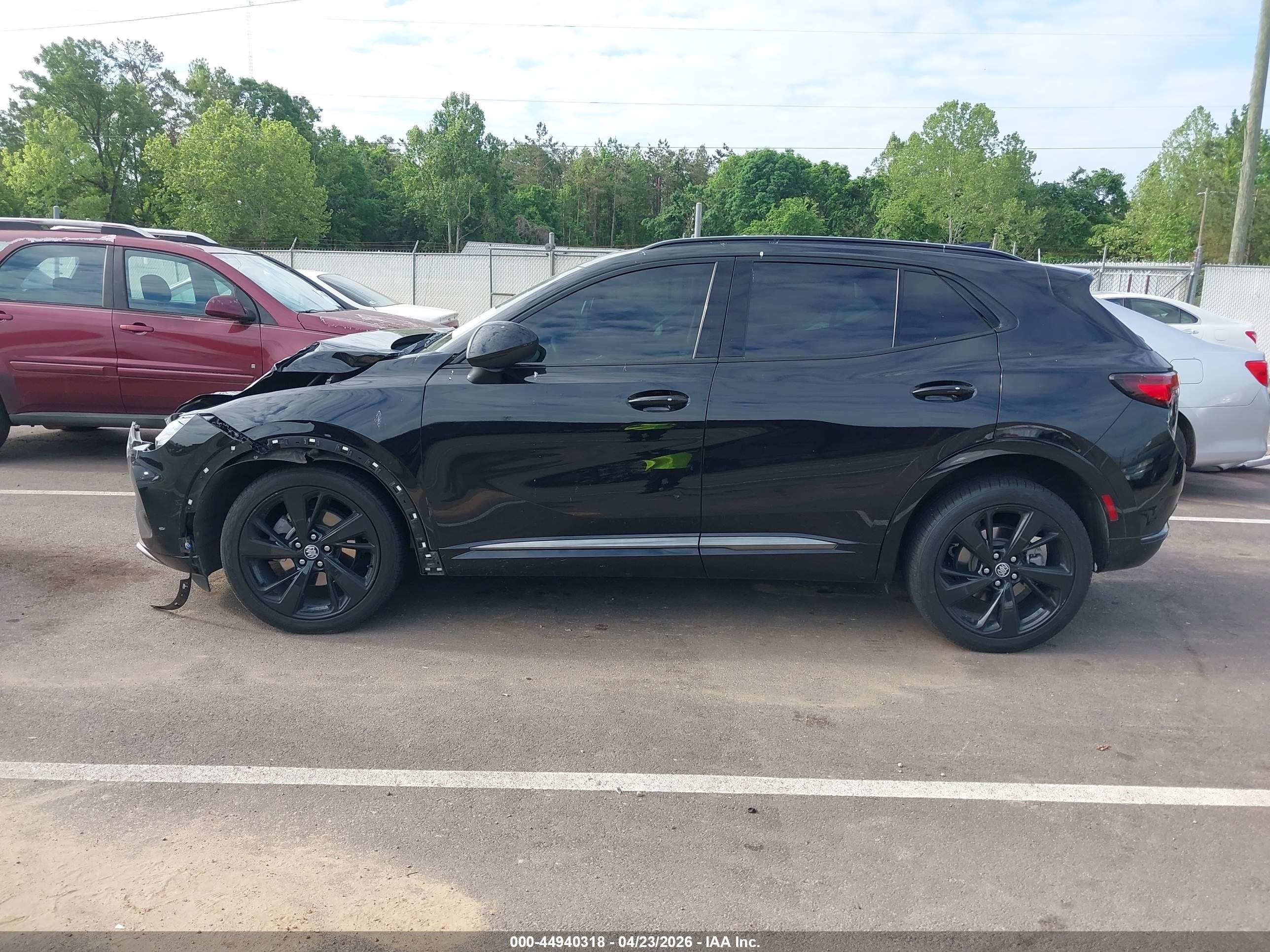 2022 Buick Envision Fwd Preferred Черный vin: LRBAZLR49ND064912