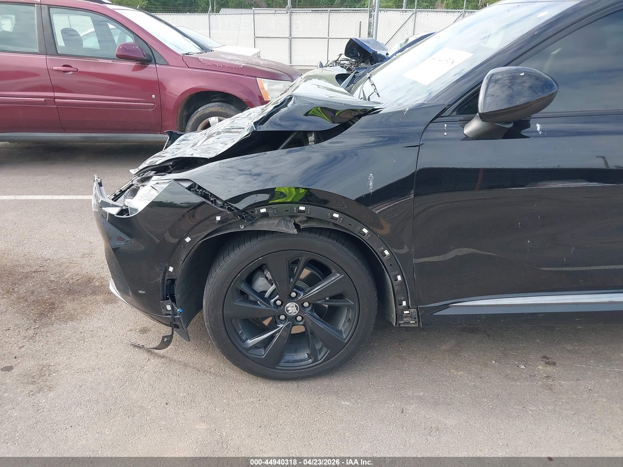 2022 Buick Envision Fwd Preferred Черный vin: LRBAZLR49ND064912