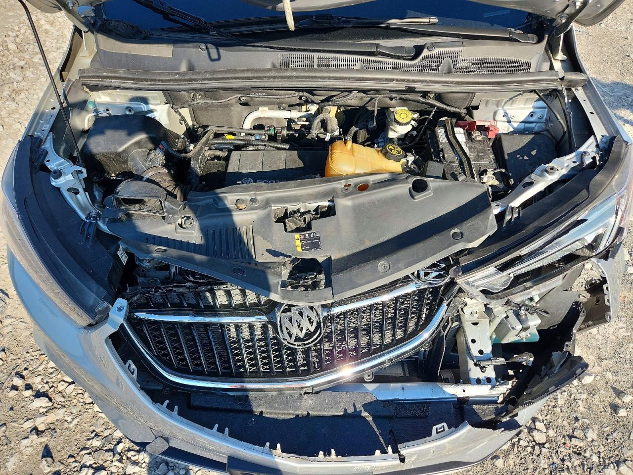 2019 Buick Encore Preferred Silver vin: LRBCJASB9KY008051