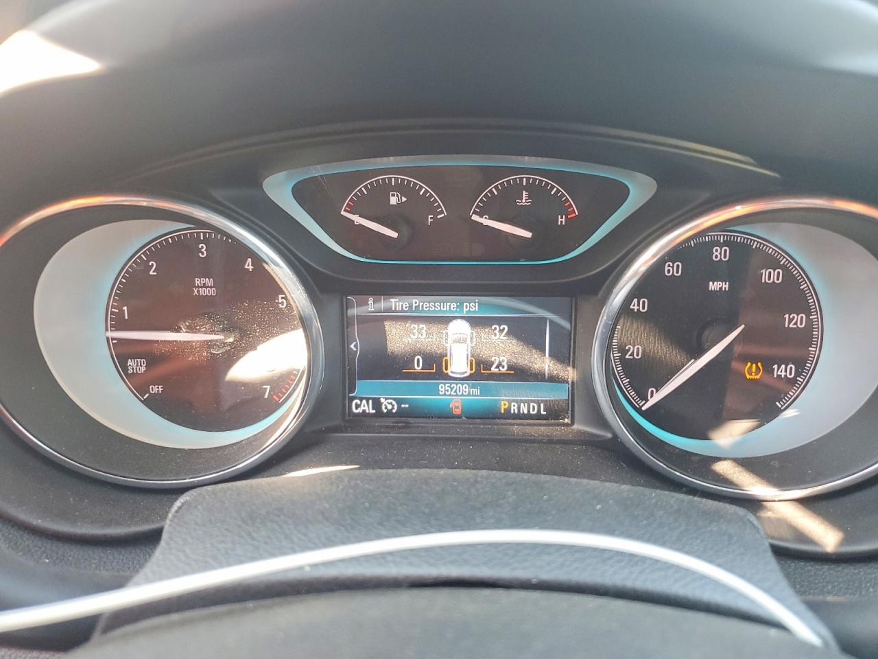 2018 Buick Envision Essence Black vin: LRBFX1SAXJD006527