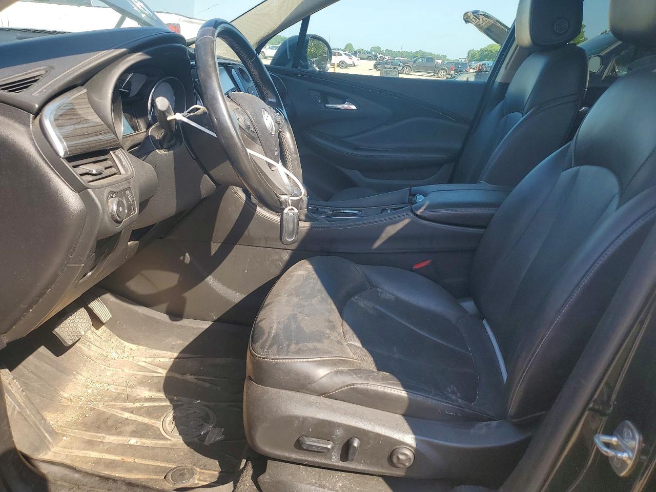 2018 Buick Envision Essence Black vin: LRBFX1SAXJD006527