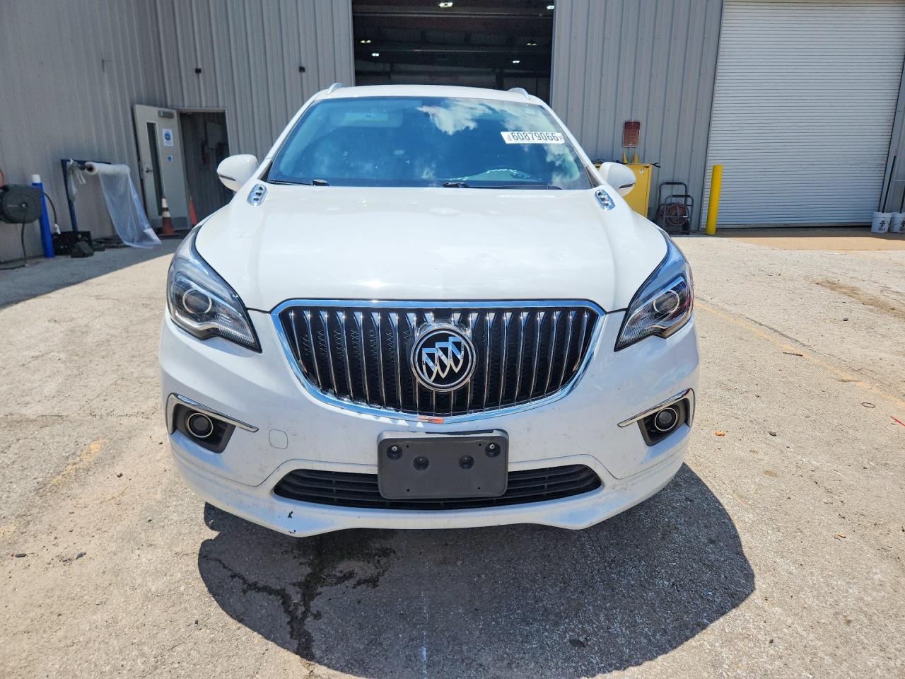 2018 Buick Envision Essence White vin: LRBFX2SA1JD082286