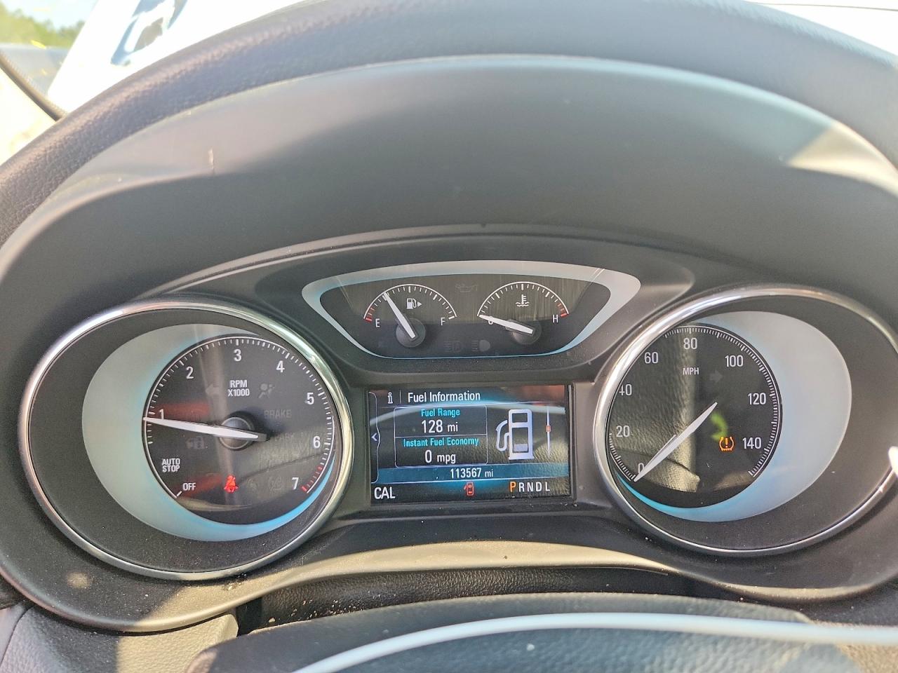 2018 Buick Envision Essence White vin: LRBFX2SA1JD082286