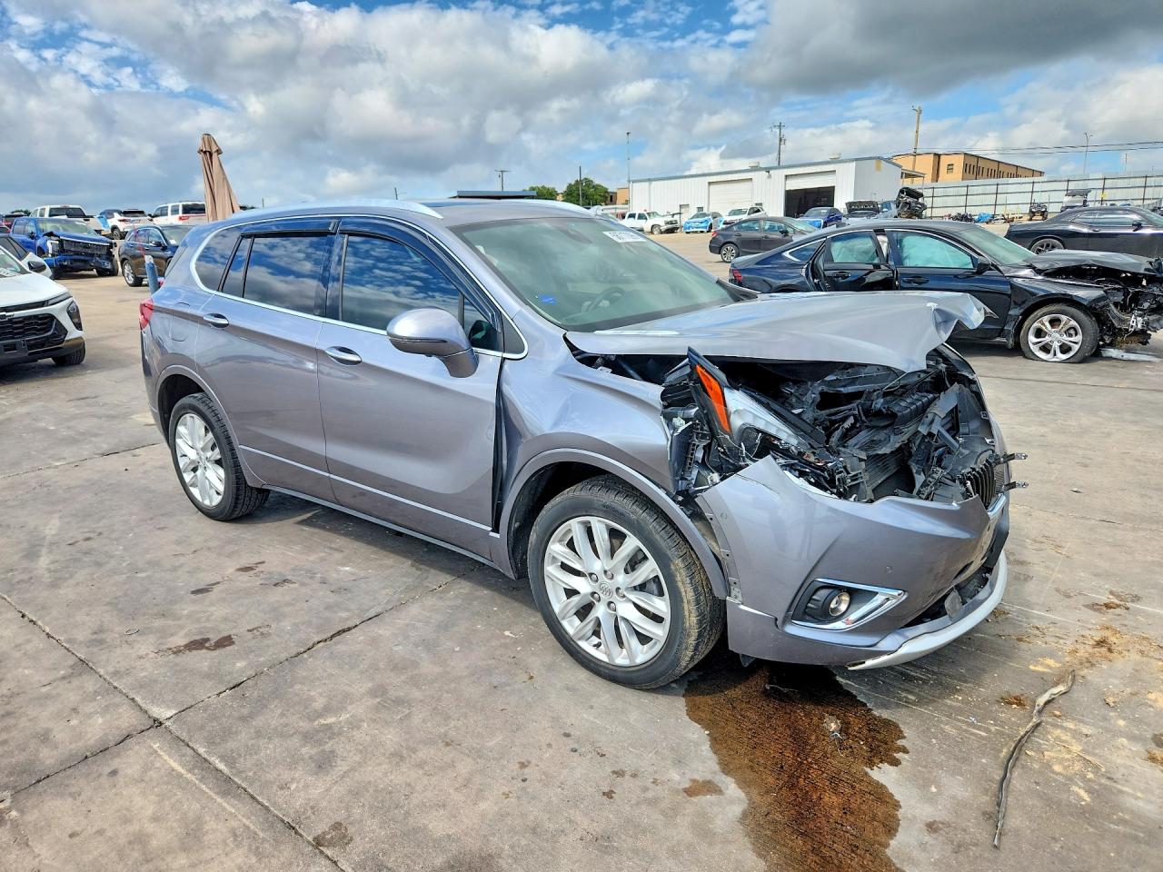 2019 Buick Envision Premium Ii Silver vin: LRBFX4SX0KD010027