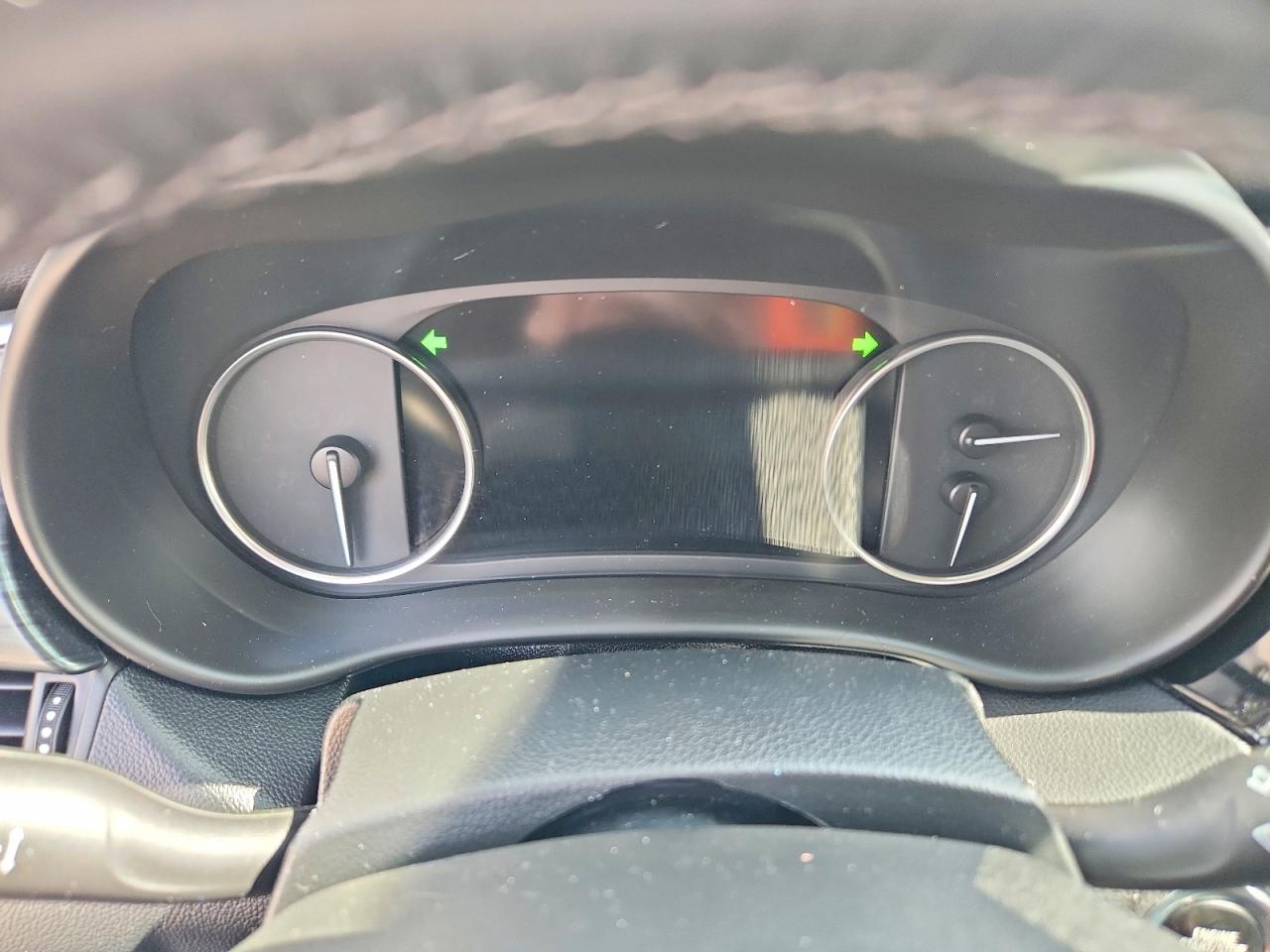 2019 Buick Envision Premium Ii Silver vin: LRBFX4SX0KD010027