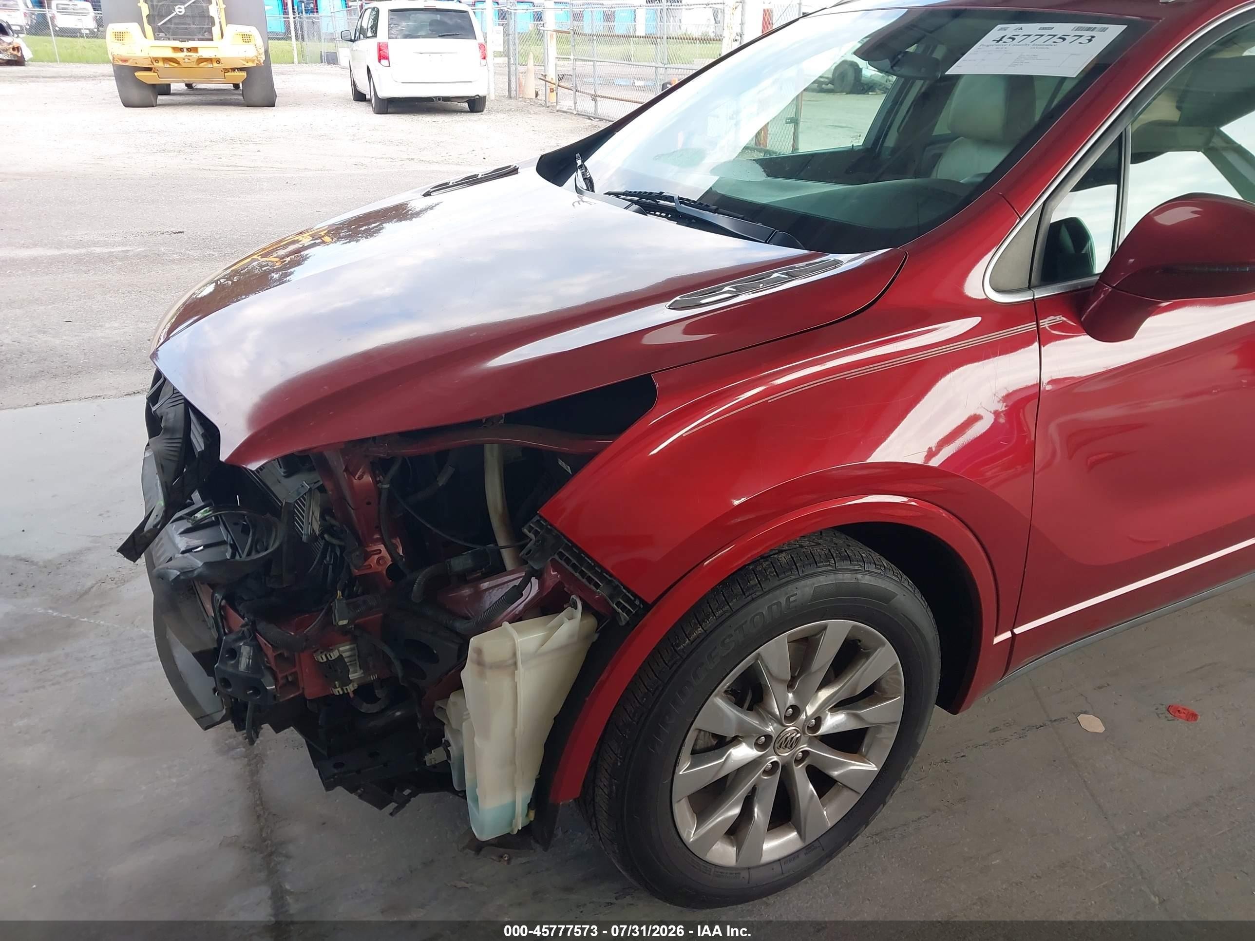 2017 Buick Envision Essence Red vin: LRBFXBSAXHD177567