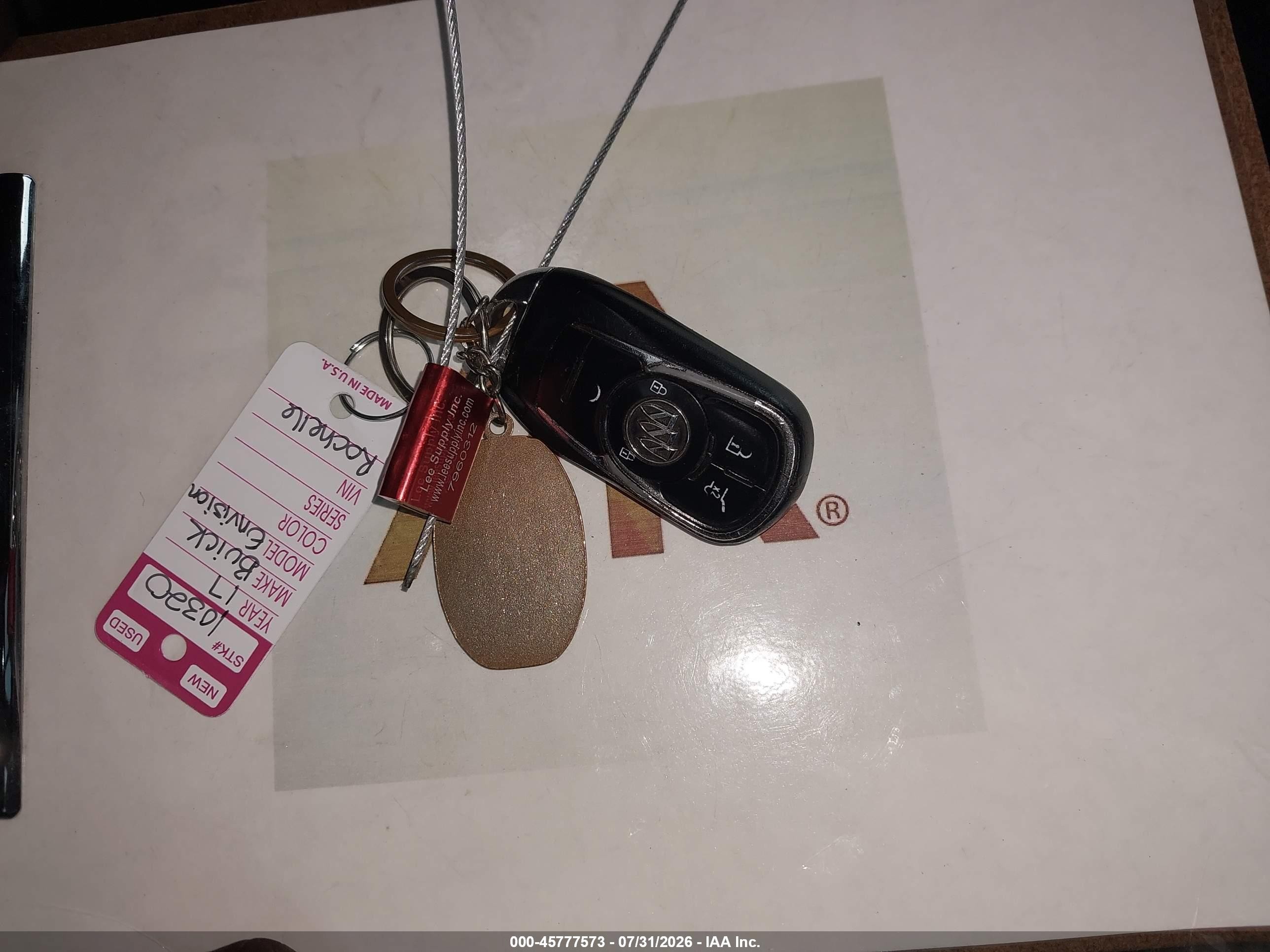 2017 Buick Envision Essence Red vin: LRBFXBSAXHD177567