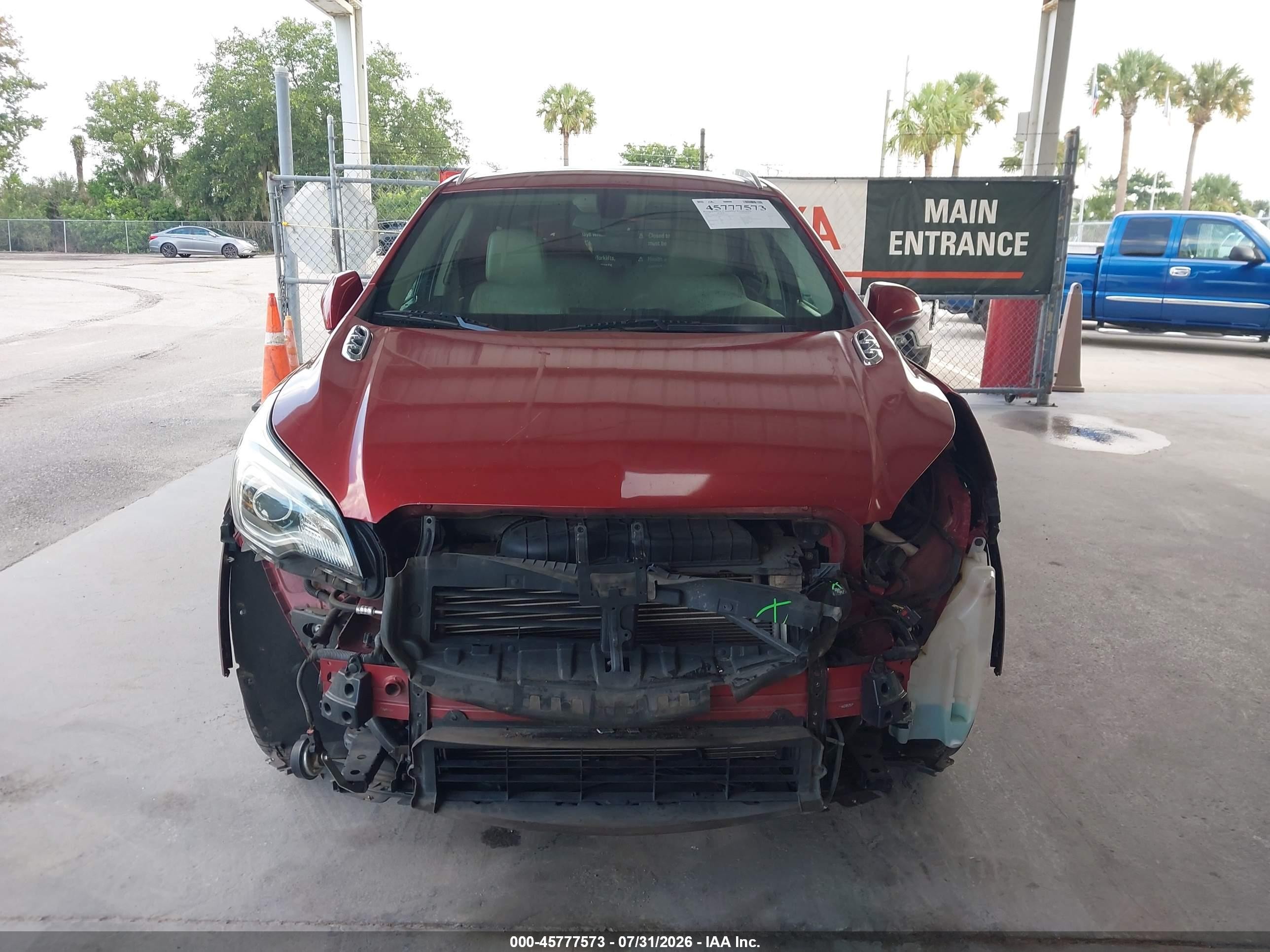 2017 Buick Envision Essence Red vin: LRBFXBSAXHD177567