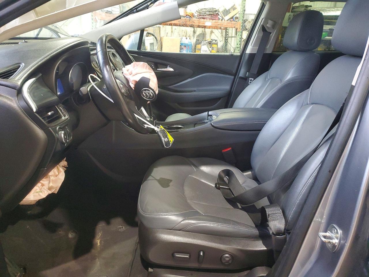 2019 Buick Envision Essence Gray vin: LRBFXCSA6KD005498