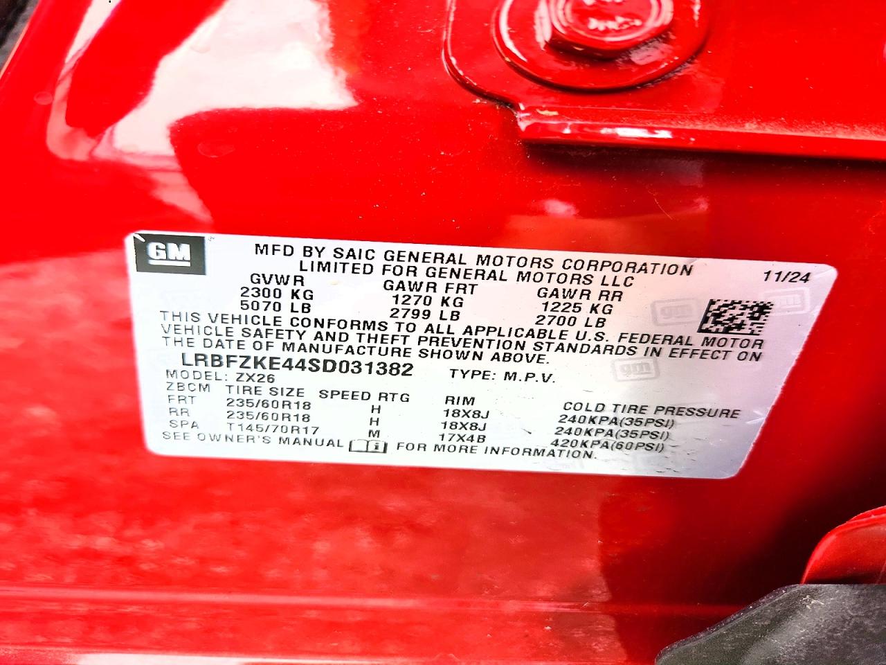 2025 Buick Envision Preferred Red vin: LRBFZKE44SD031382