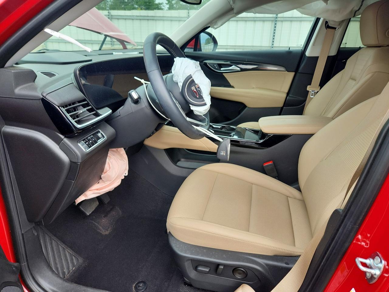 2025 Buick Envision Preferred Red vin: LRBFZKE44SD031382