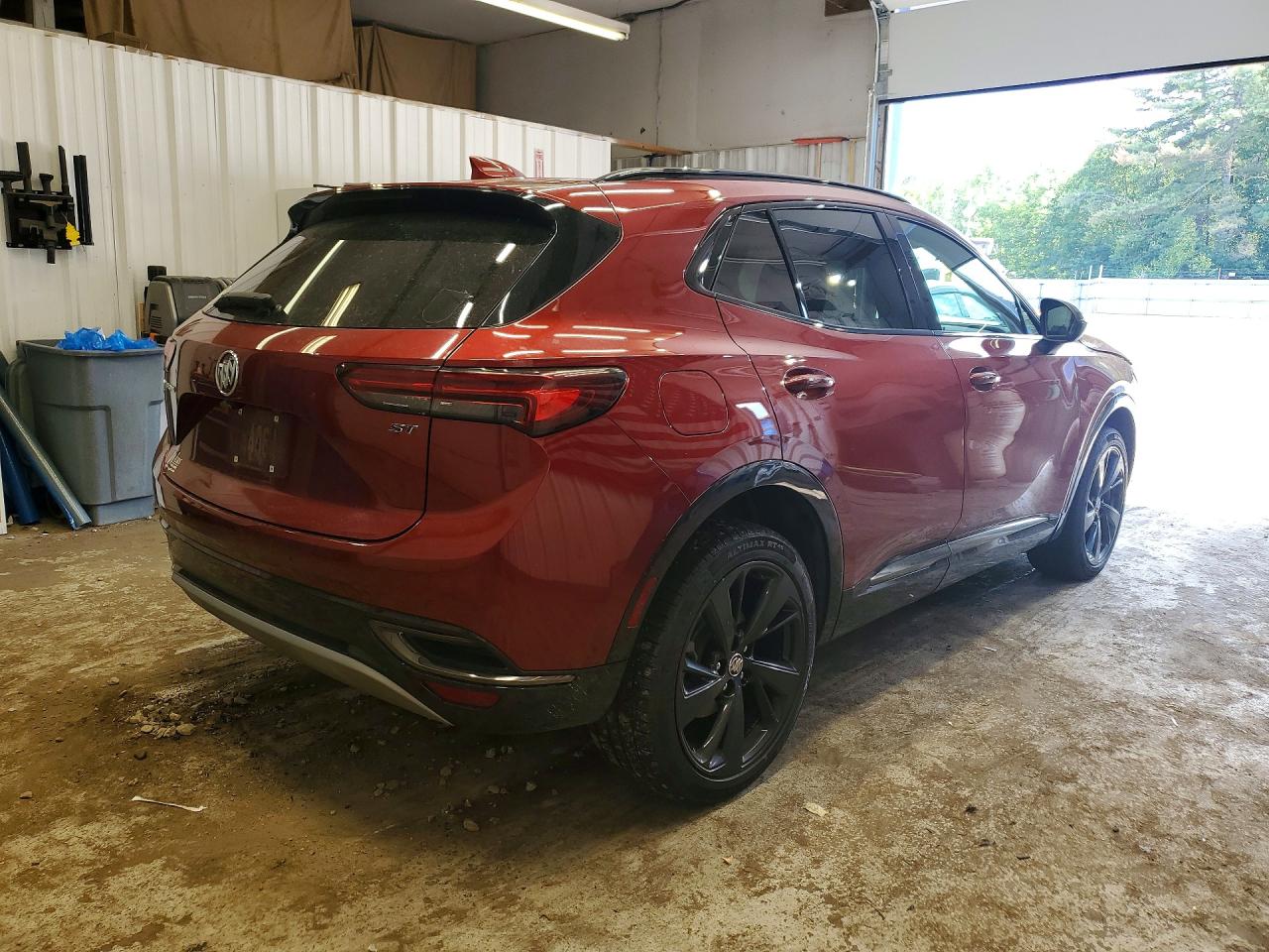 2023 Buick Envision Preferred Красный vin: LRBFZMR41PD165487