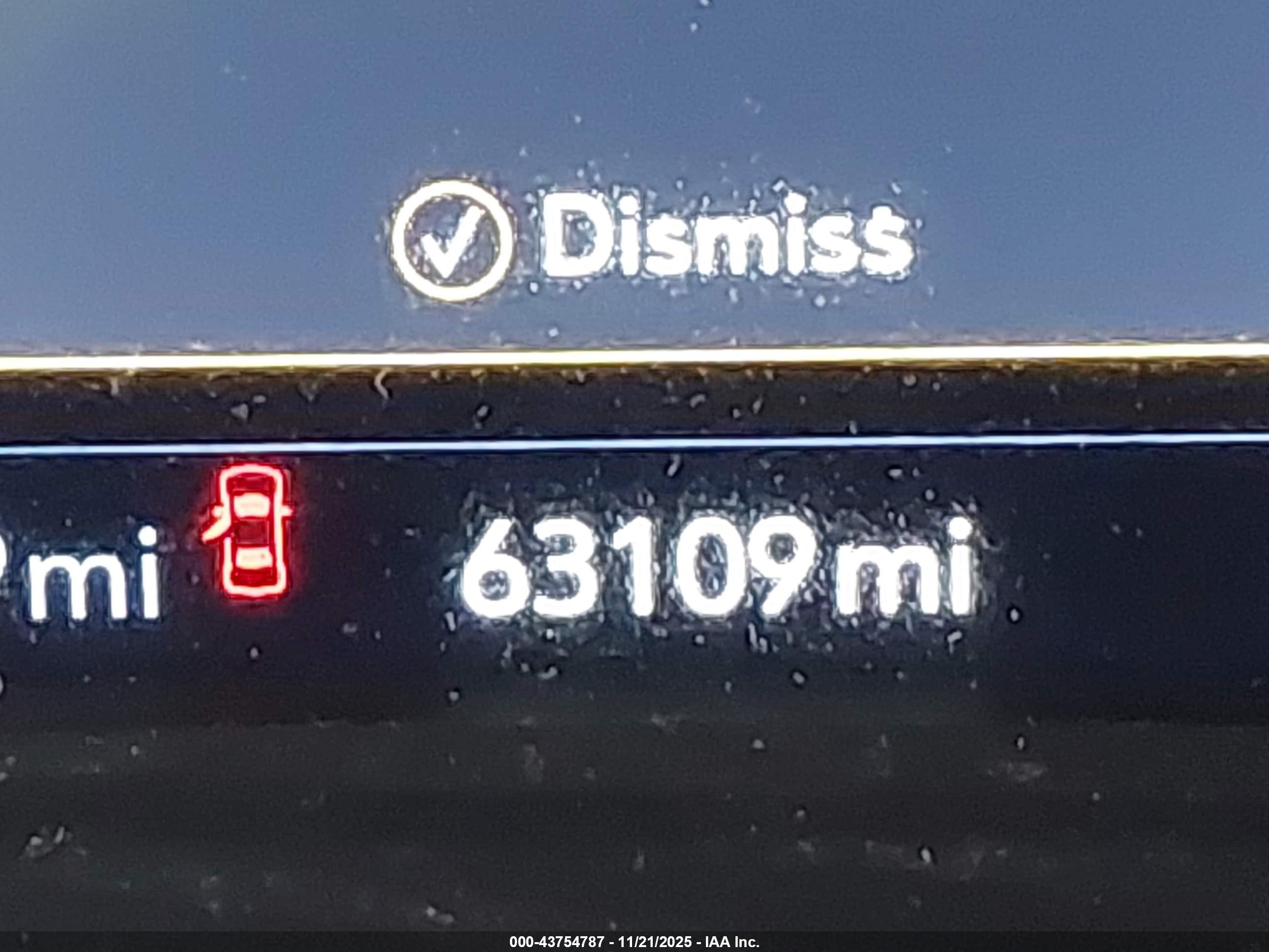 2021 Buick Envision Fwd Essence Черный vin: LRBFZNR42MD057476