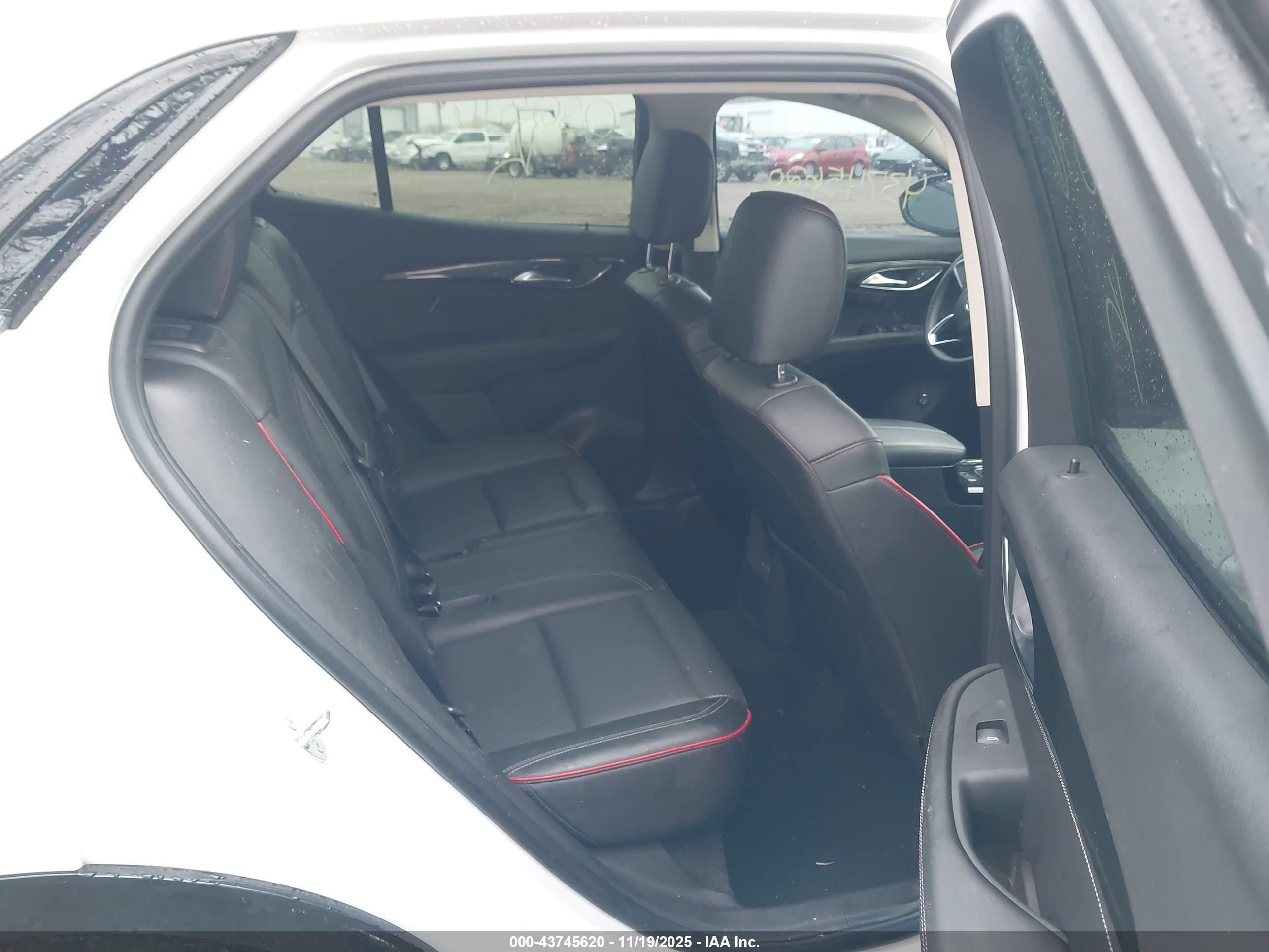 2022 Buick Envision Fwd Essence Белый vin: LRBFZNR44ND030376