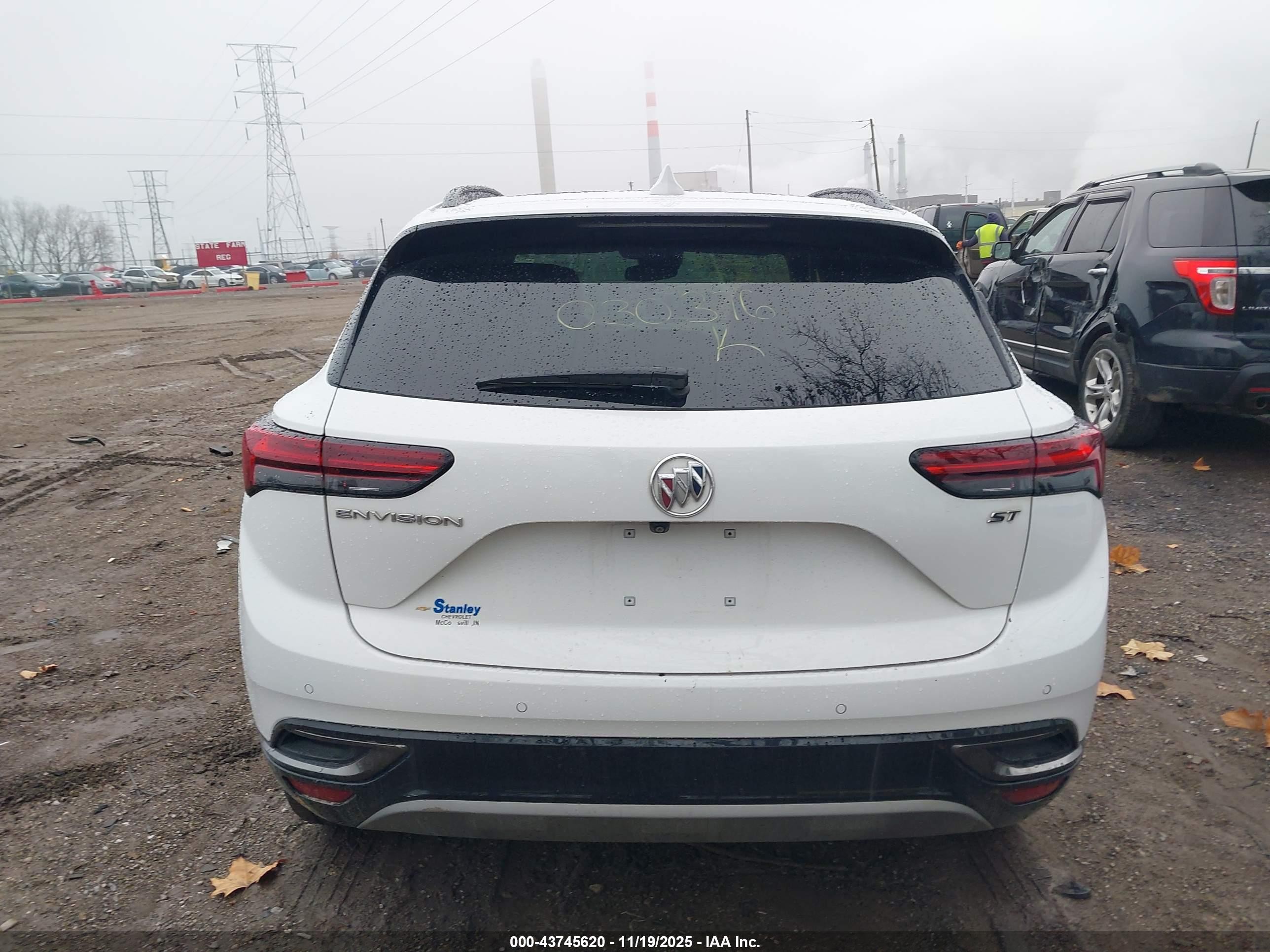 2022 Buick Envision Fwd Essence Белый vin: LRBFZNR44ND030376