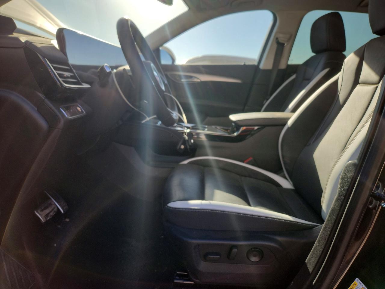 2024 Buick Envision Essence Угольный vin: LRBFZPE42RD070673