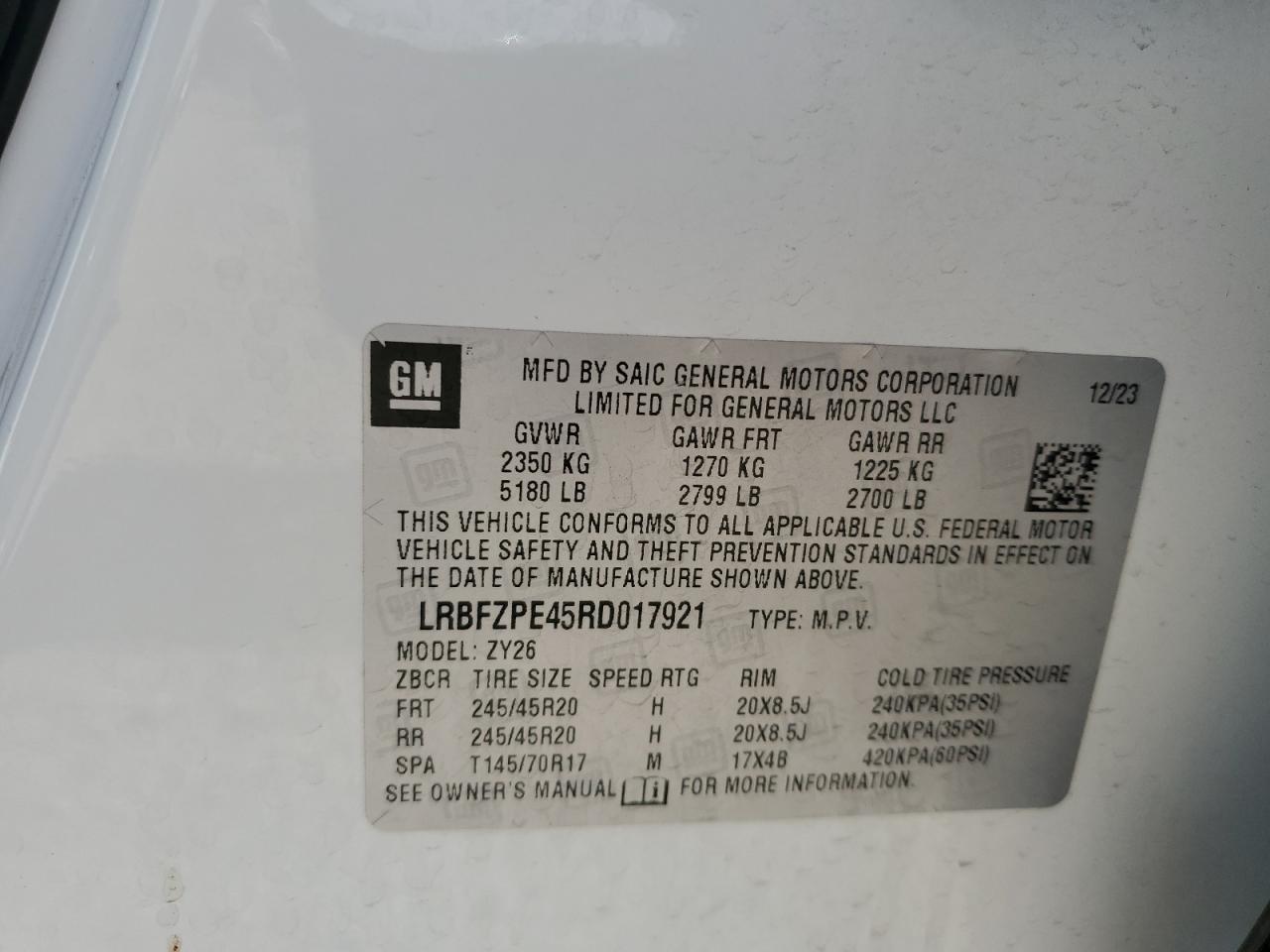 2024 Buick Envision Essence White vin: LRBFZPE45RD017921