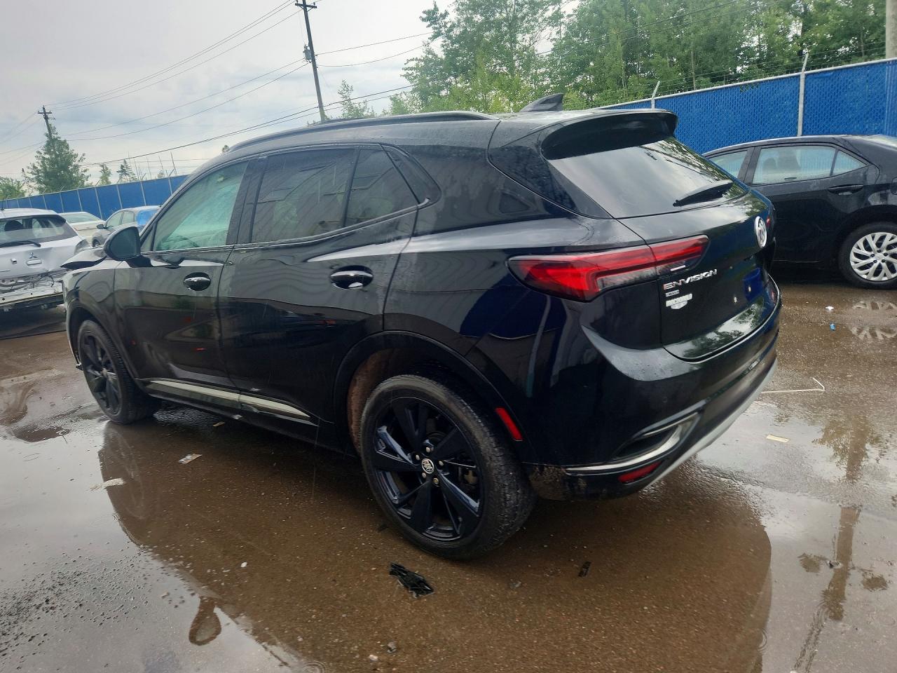 2023 Buick Envision Essence Black vin: LRBFZPR49PD100047
