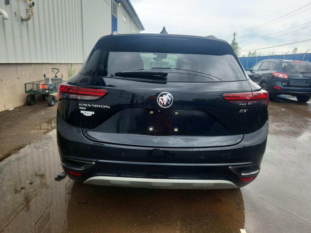 2023 Buick Envision Essence Black vin: LRBFZPR49PD100047
