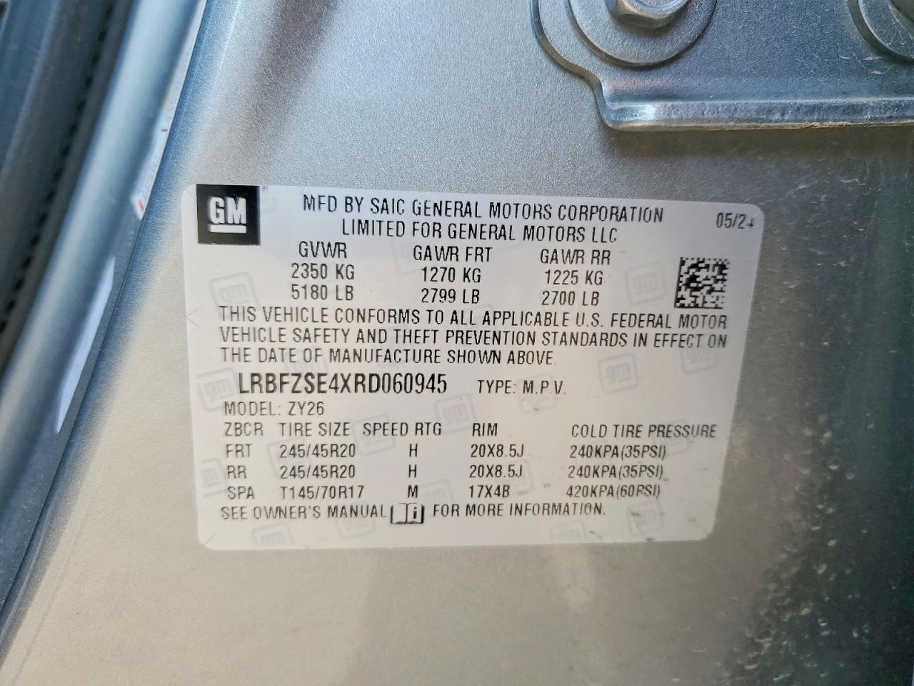 2024 Buick Envision Avenir Silver vin: LRBFZSE4XRD060945