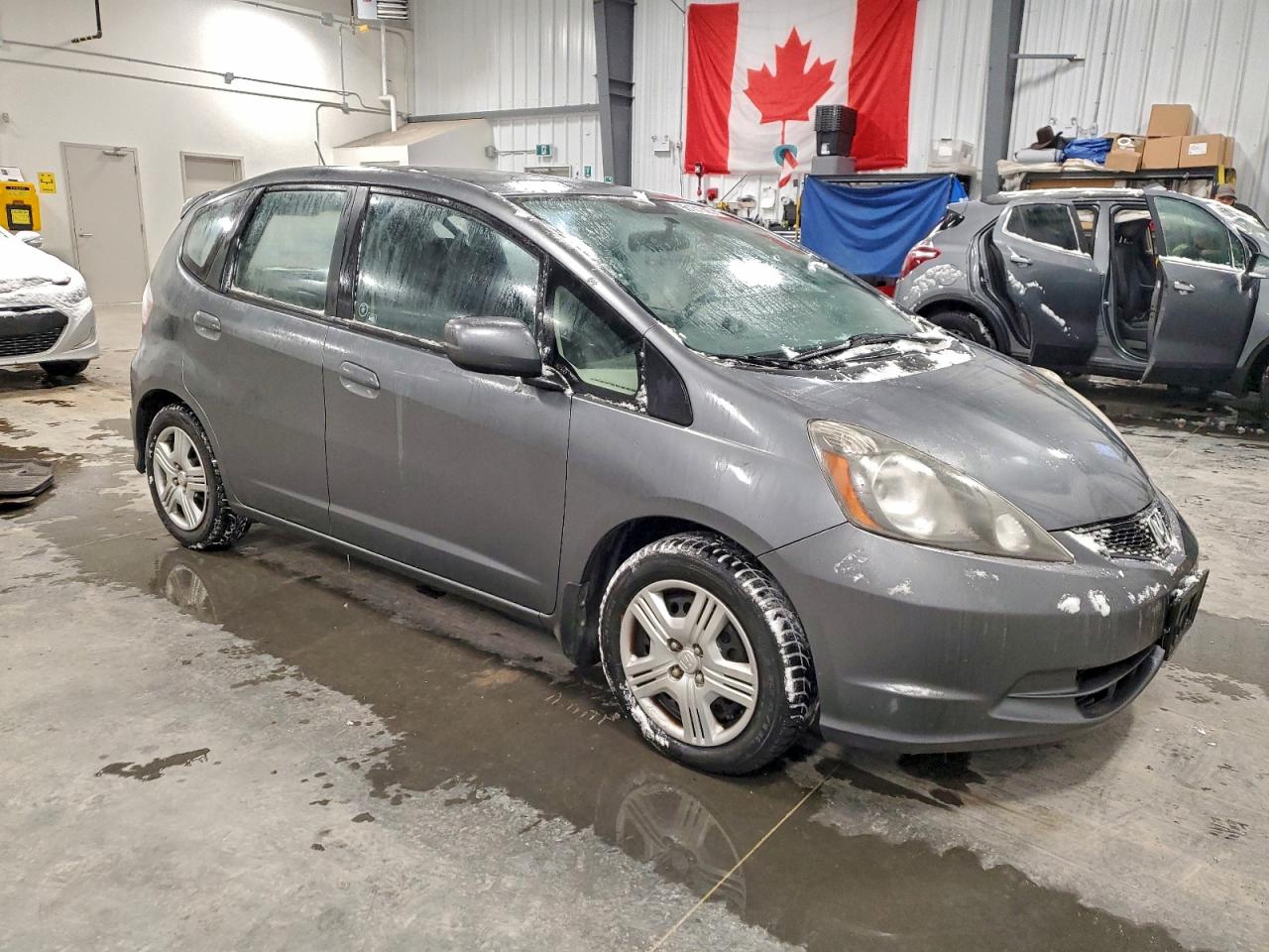 2014 Honda Fit Lx Gray vin: LUCGE8G53E3000074