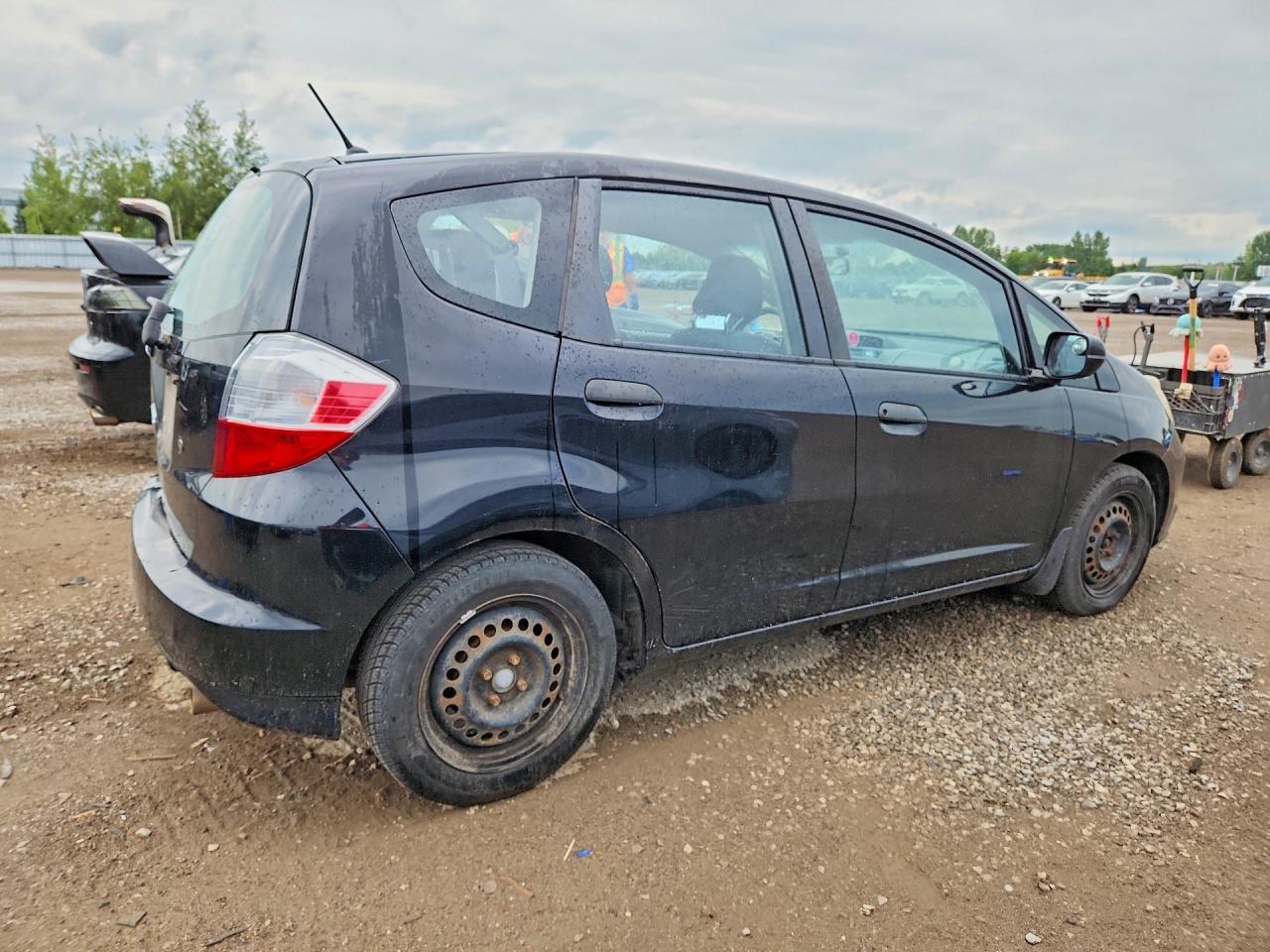 2012 Honda Fit Dx-a Black vin: LUCGE8H31C3003114