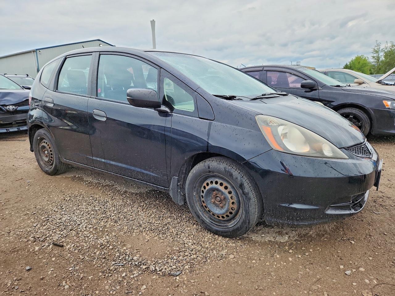 2012 Honda Fit Dx-a Black vin: LUCGE8H31C3003114