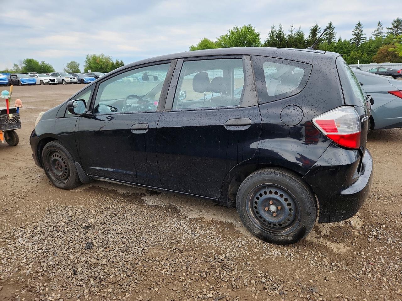 2012 Honda Fit Dx-a Black vin: LUCGE8H31C3003114