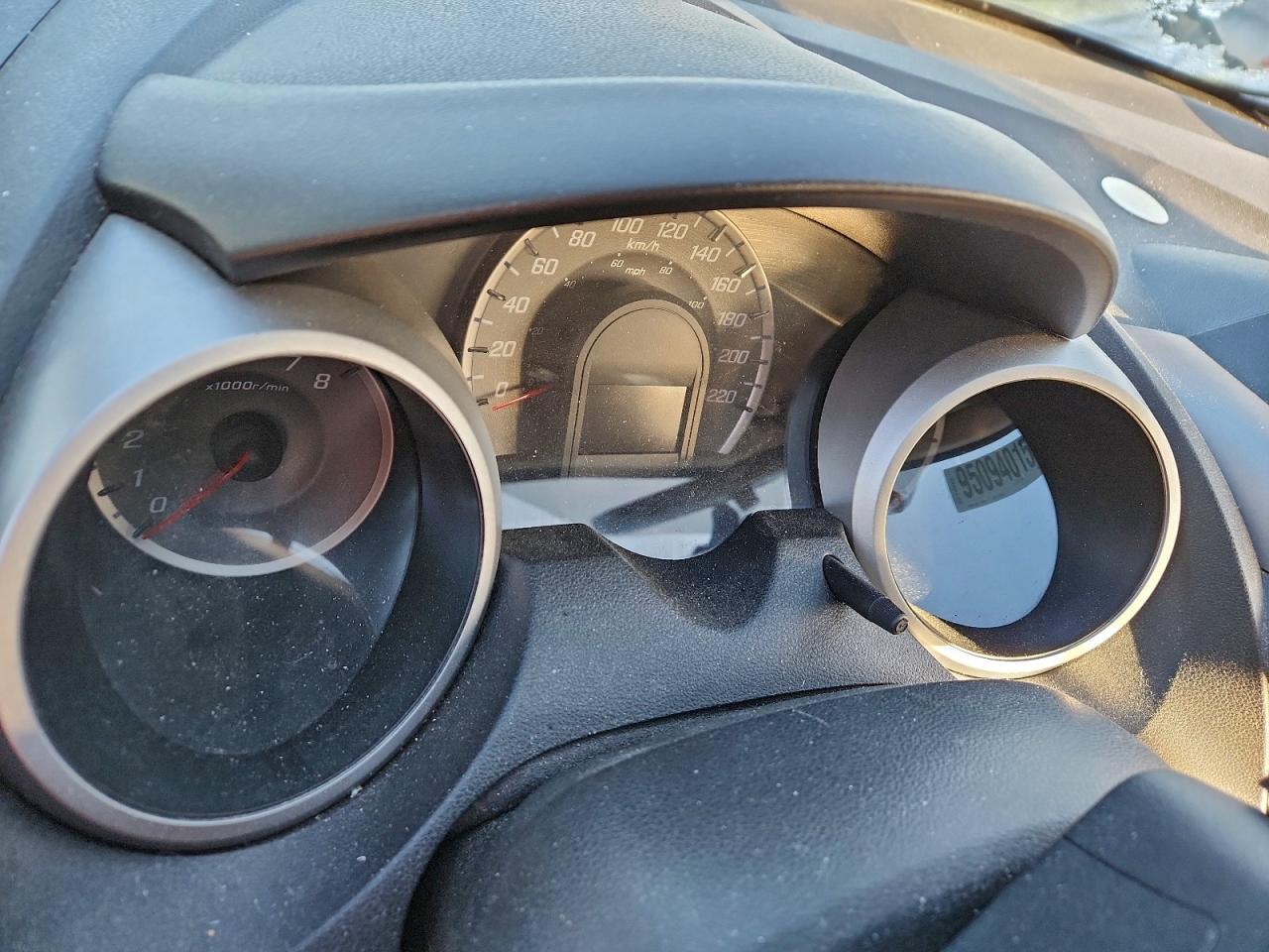 2014 Honda Fit Lx Gray vin: LUCGE8H52E3003465
