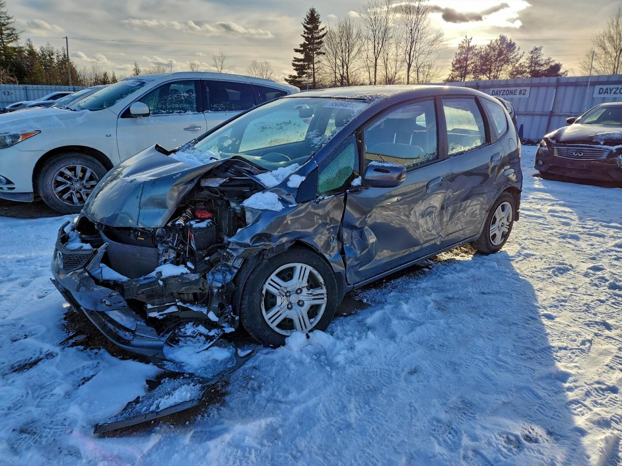 2014 Honda Fit Lx Gray vin: LUCGE8H52E3003465