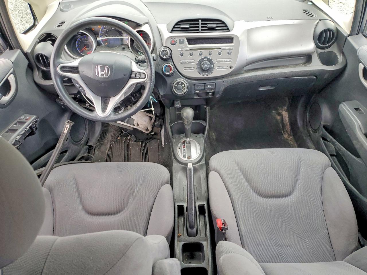 2013 Honda Fit Lx Gray vin: LUCGE8H54D3002459