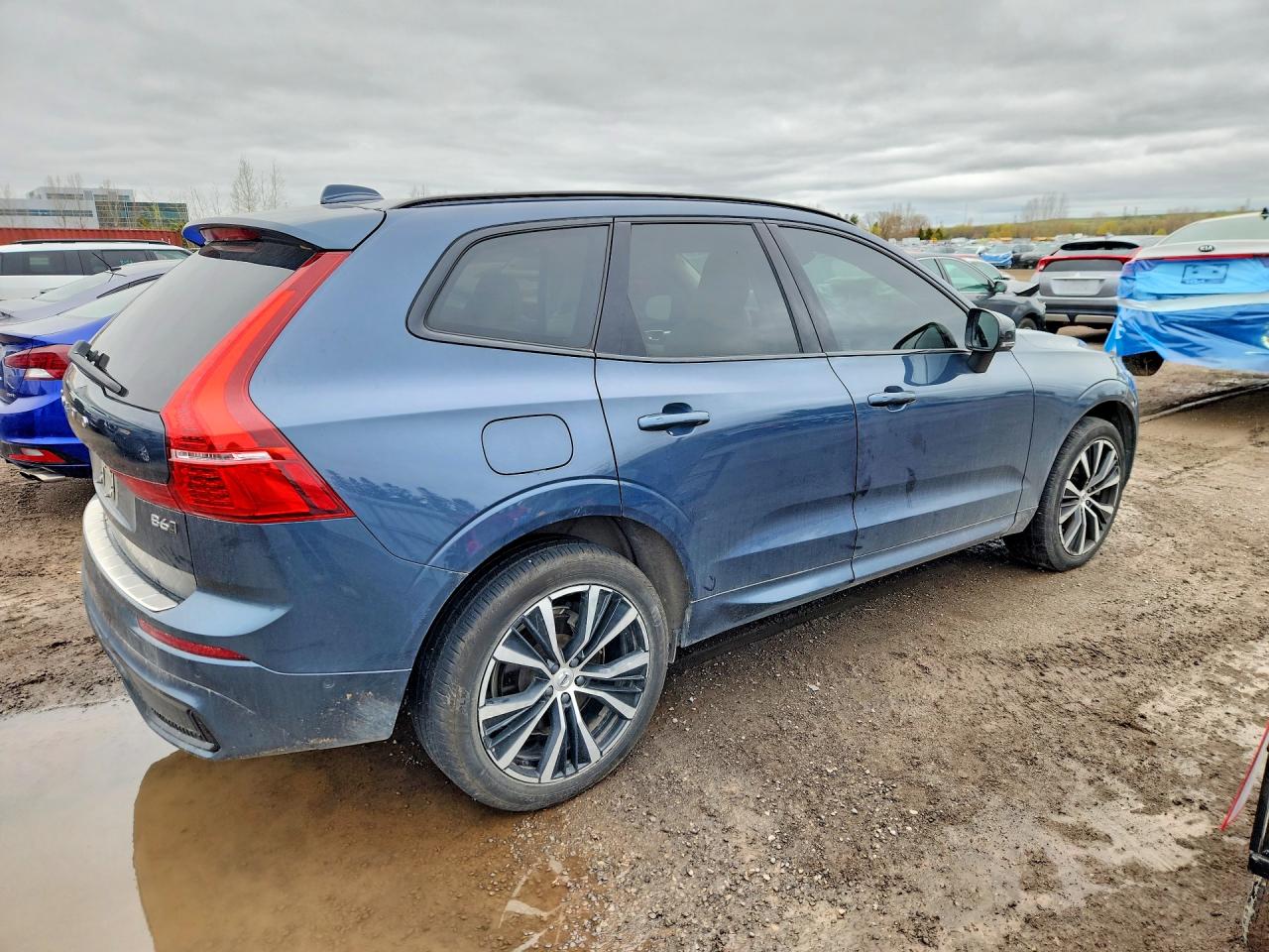 2023 Volvo Xc60 Plus Blue vin: LYV062RW7PB313657