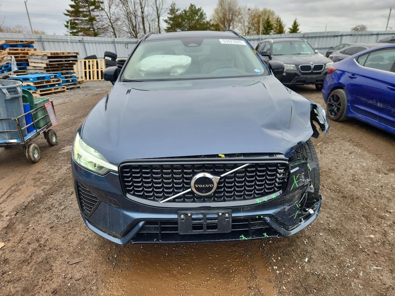 2023 Volvo Xc60 Plus Blue vin: LYV062RW7PB313657
