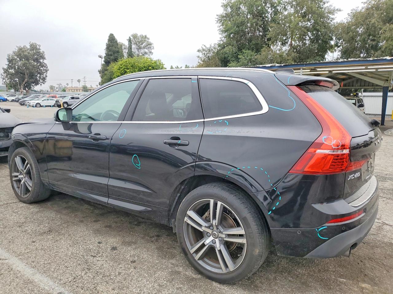 2019 Volvo Xc60 T5 Momentum Black vin: LYV102DK2KB224646