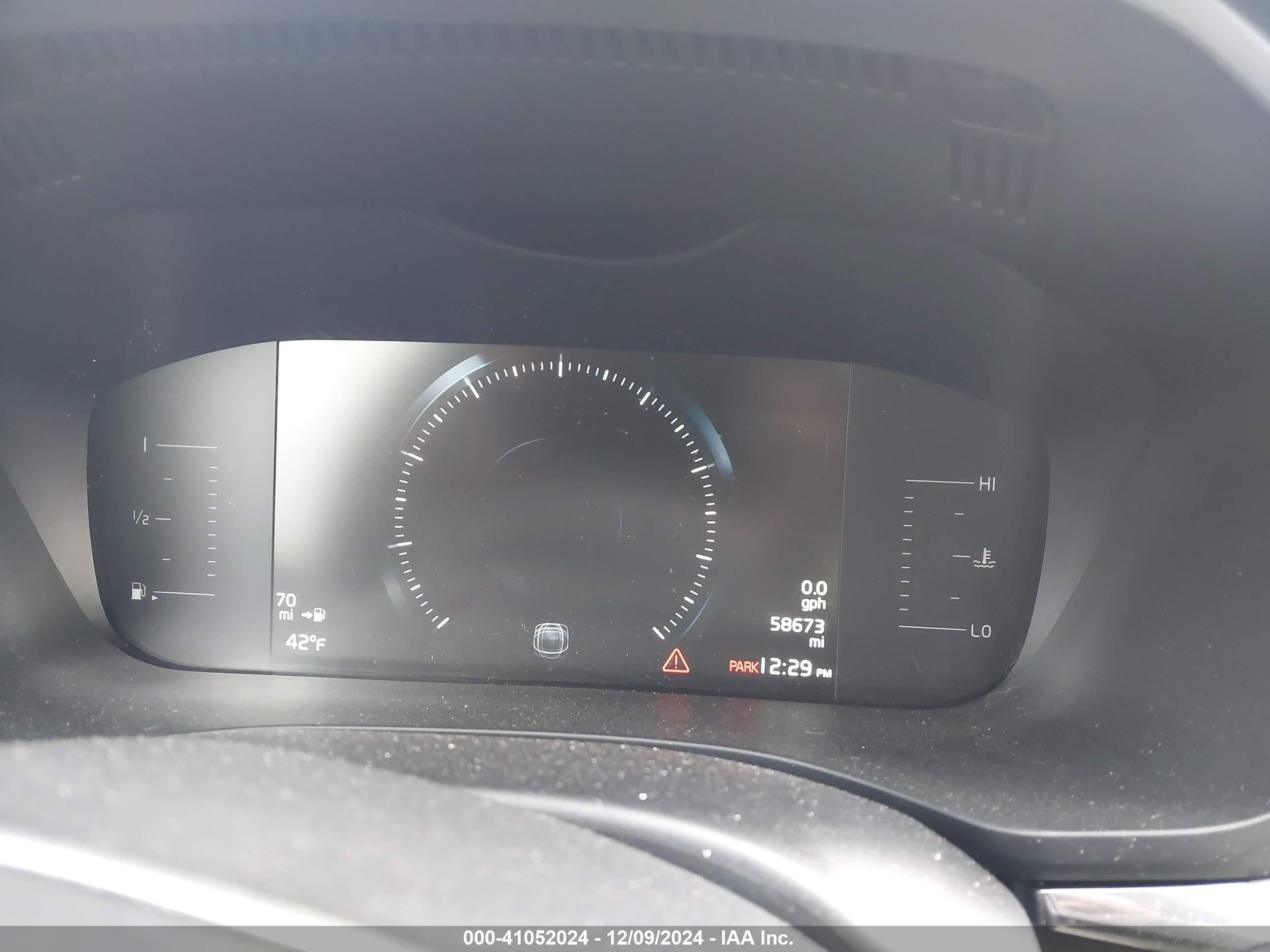 2019 Volvo Xc60 T5 Momentum Black vin: LYV102RK3KB238662