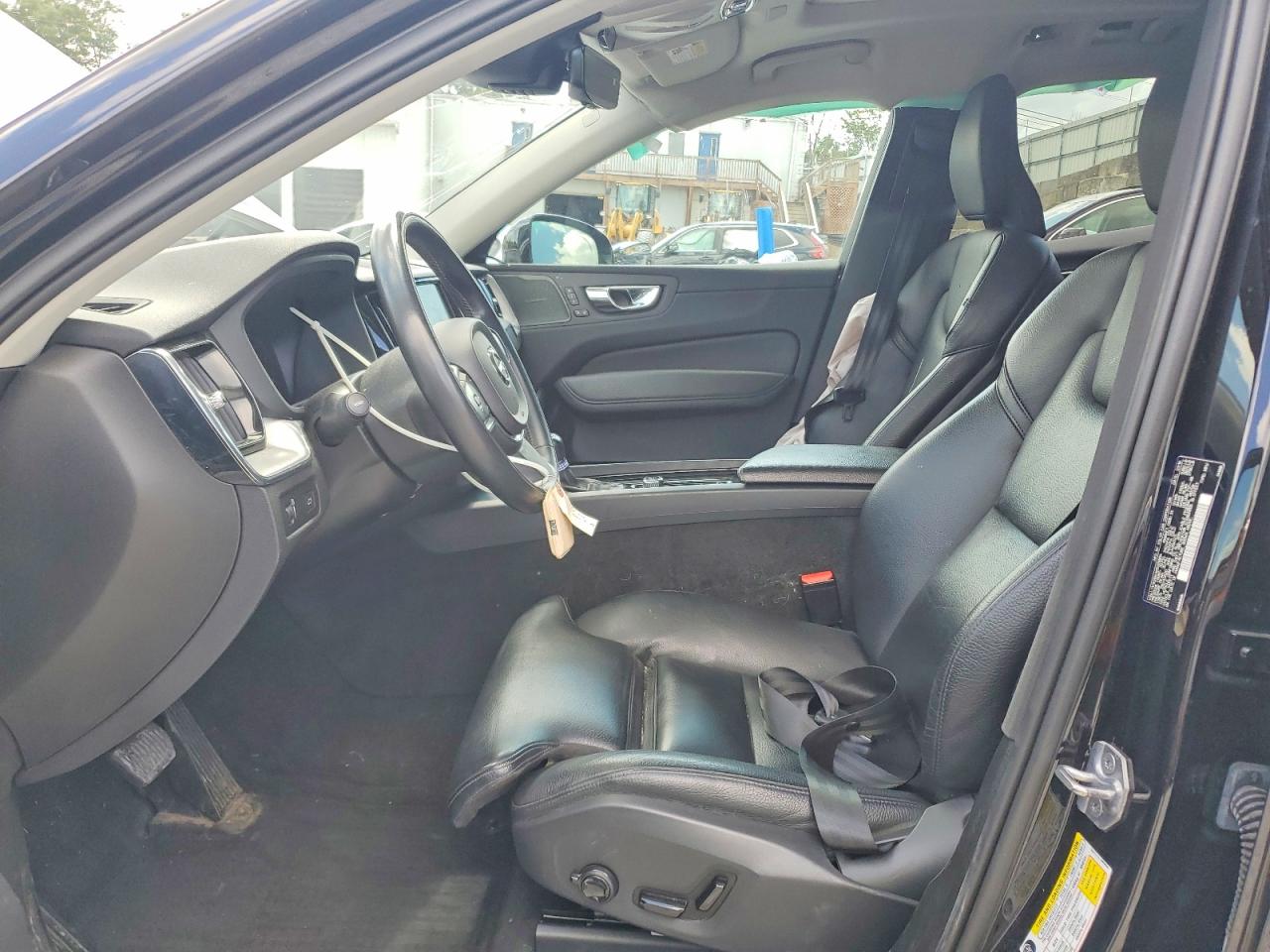 2019 Volvo Xc60 T5 Black vin: LYV102RK4KB326894