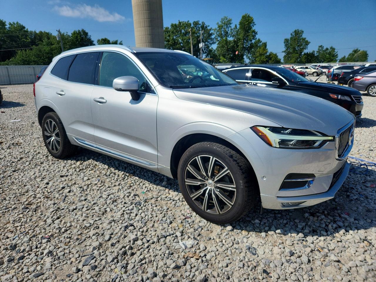2019 Volvo Xc60 T5 Inscription Серебряный vin: LYV102RL6KB284642