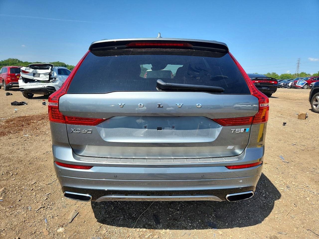 2019 Volvo Xc60 T5 R-design Серый vin: LYV102RM4KB224660