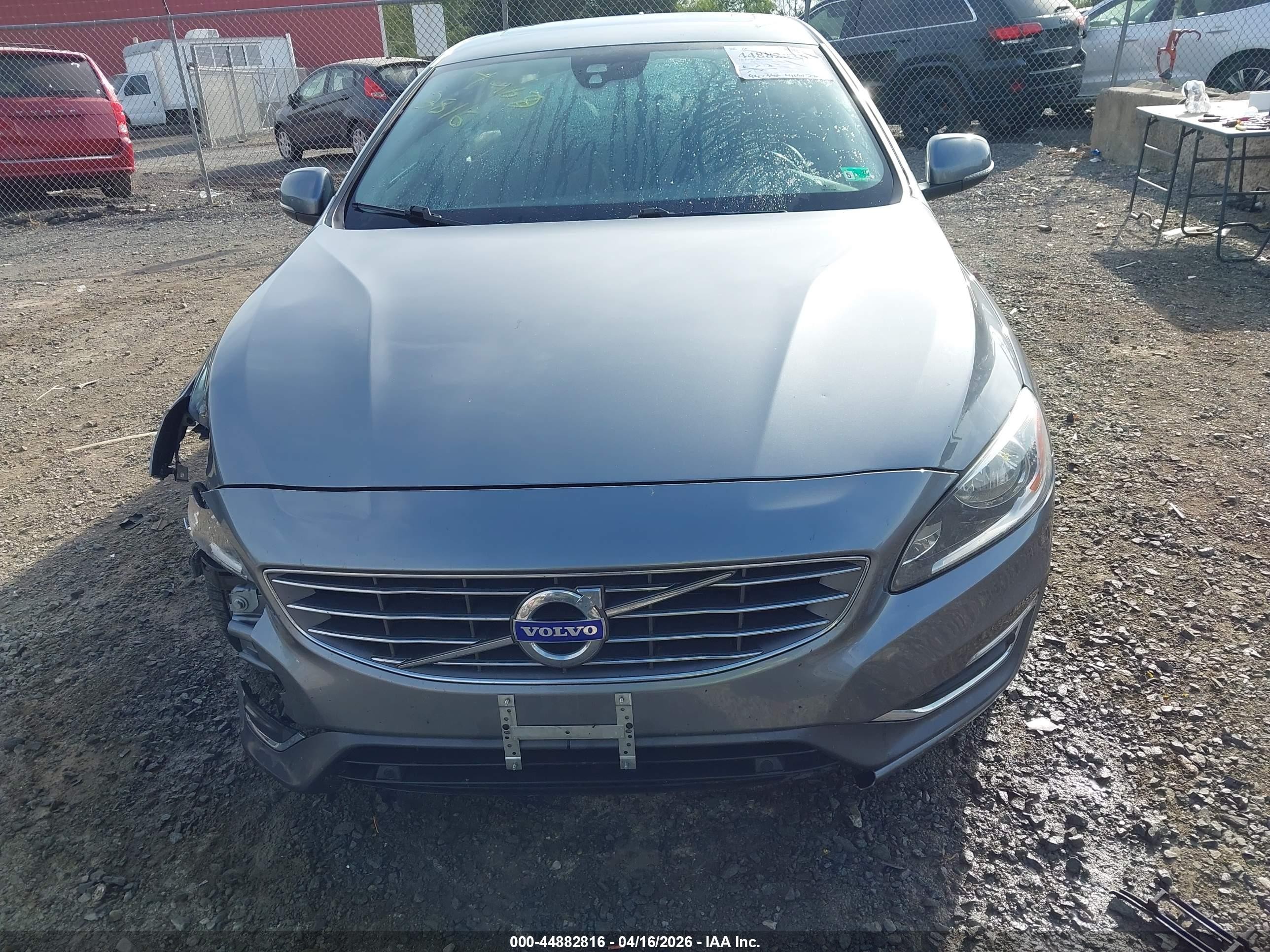 2016 Volvo S60 Inscription T5 Drive-e Premier Gray vin: LYV402FK1GB097082