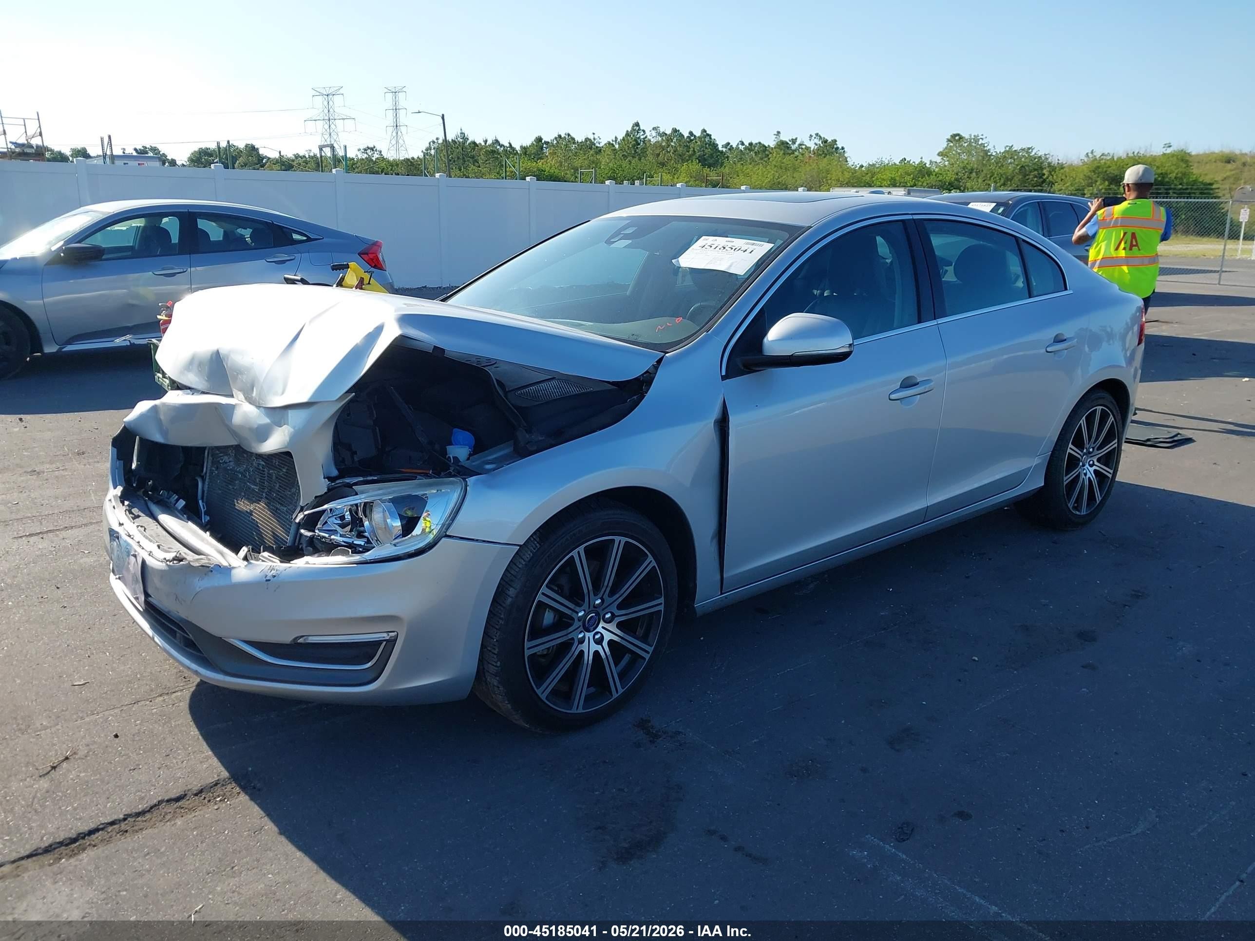 2017 Volvo S60 Inscription T5 Silver vin: LYV402TKXHB126620