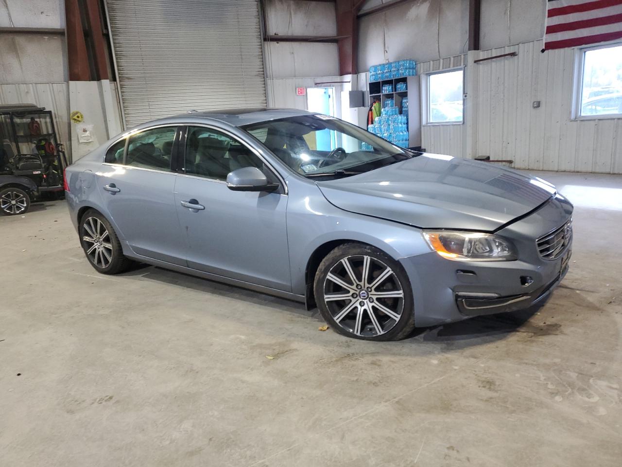 2017 Volvo S60 Platinum Синий vin: LYV402TM8HB153588