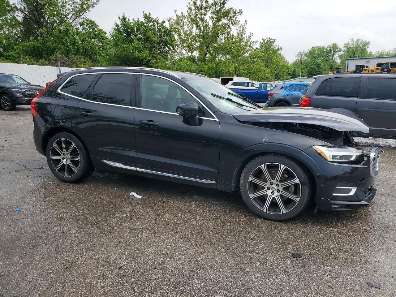 2018 Volvo Xc60 T6 Black vin: LYVA22RLXJB106032
