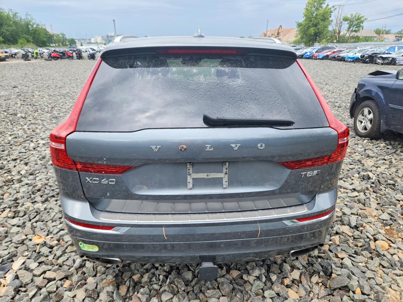 2018 Volvo Xc60 T8 Inscription Black vin: LYVBR0DL4JB101968