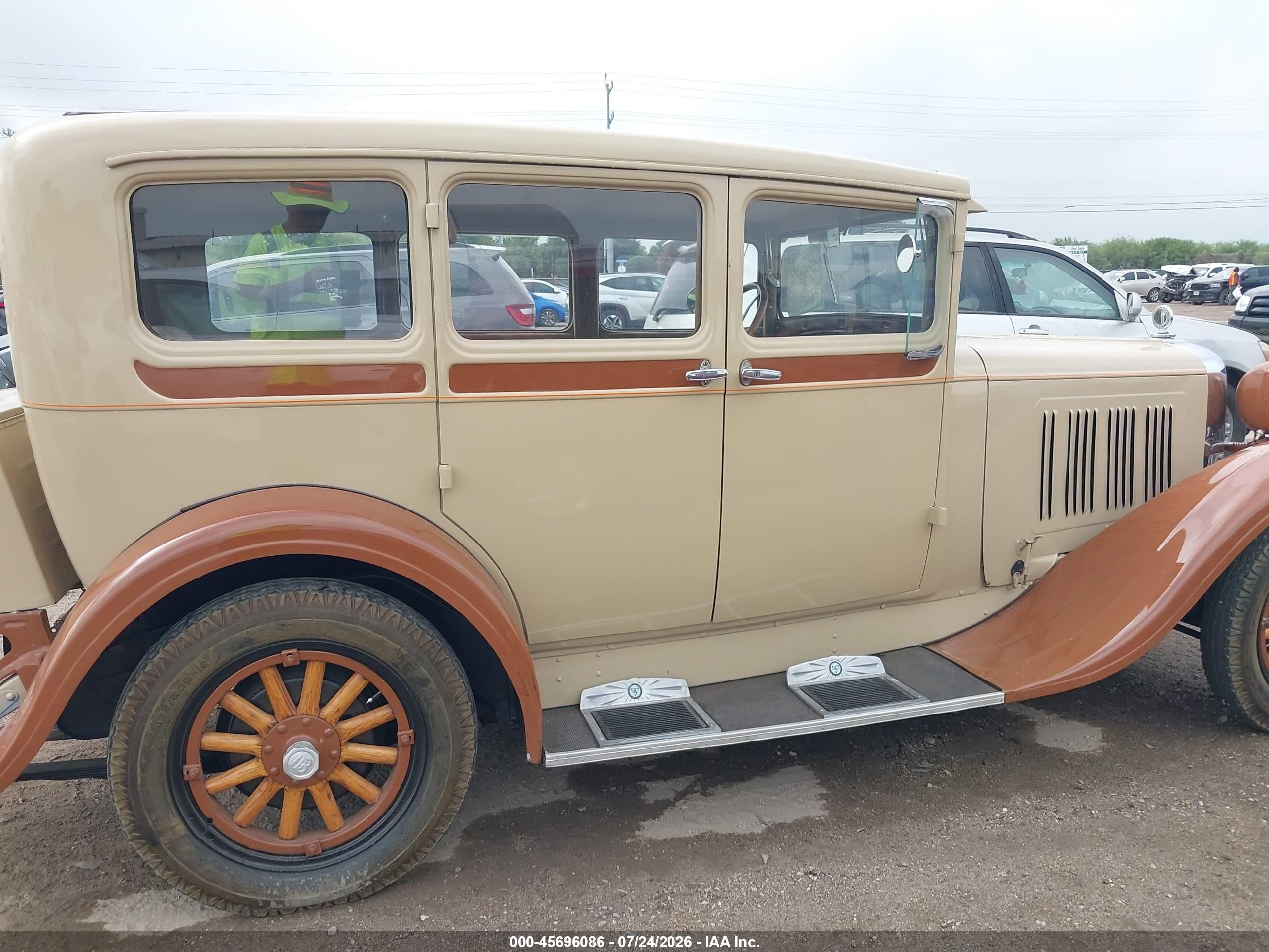 1970 Dodge Brothers Brown vin: M10307