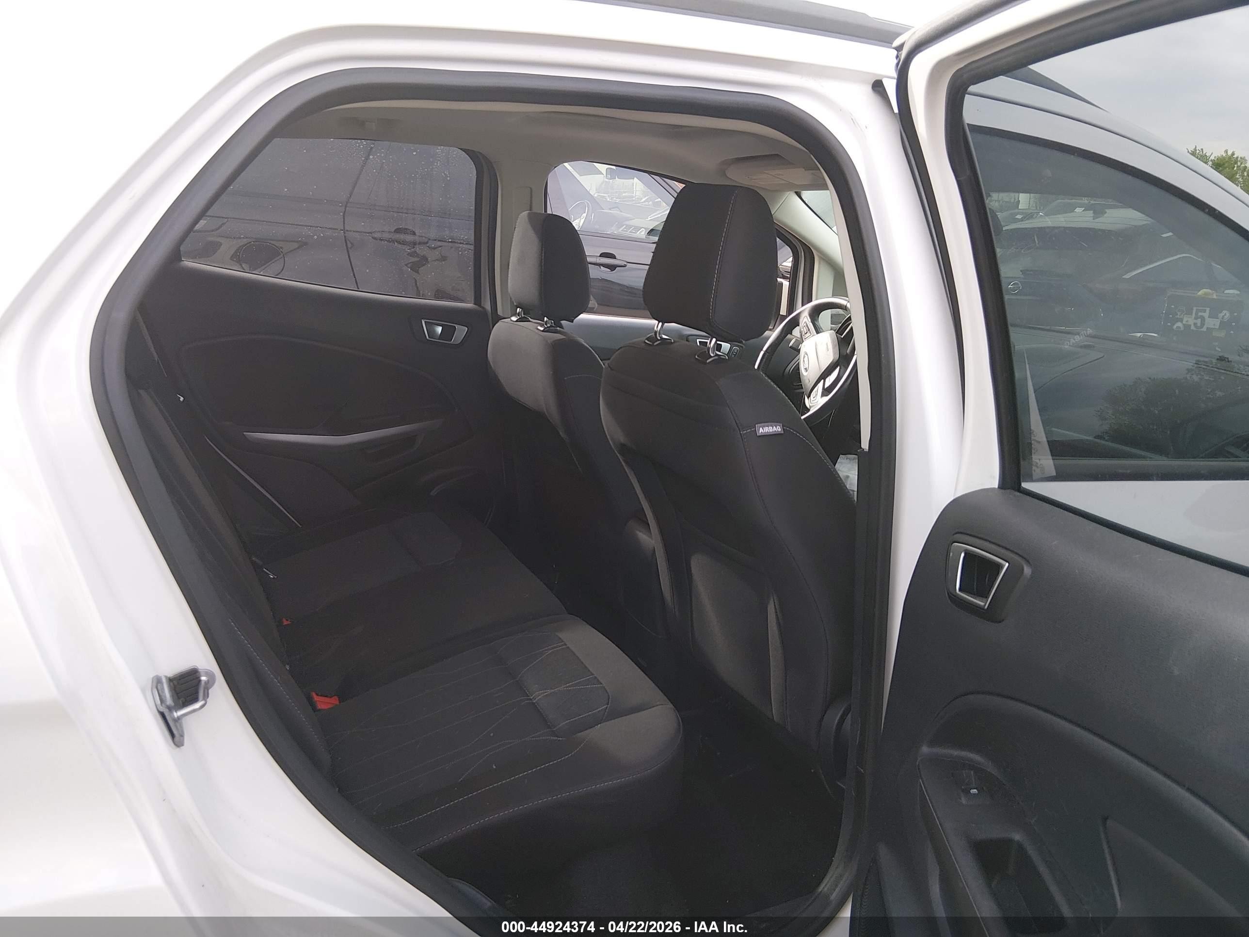 2018 Ford Ecosport Se White vin: MAJ3P1TE7JC233837