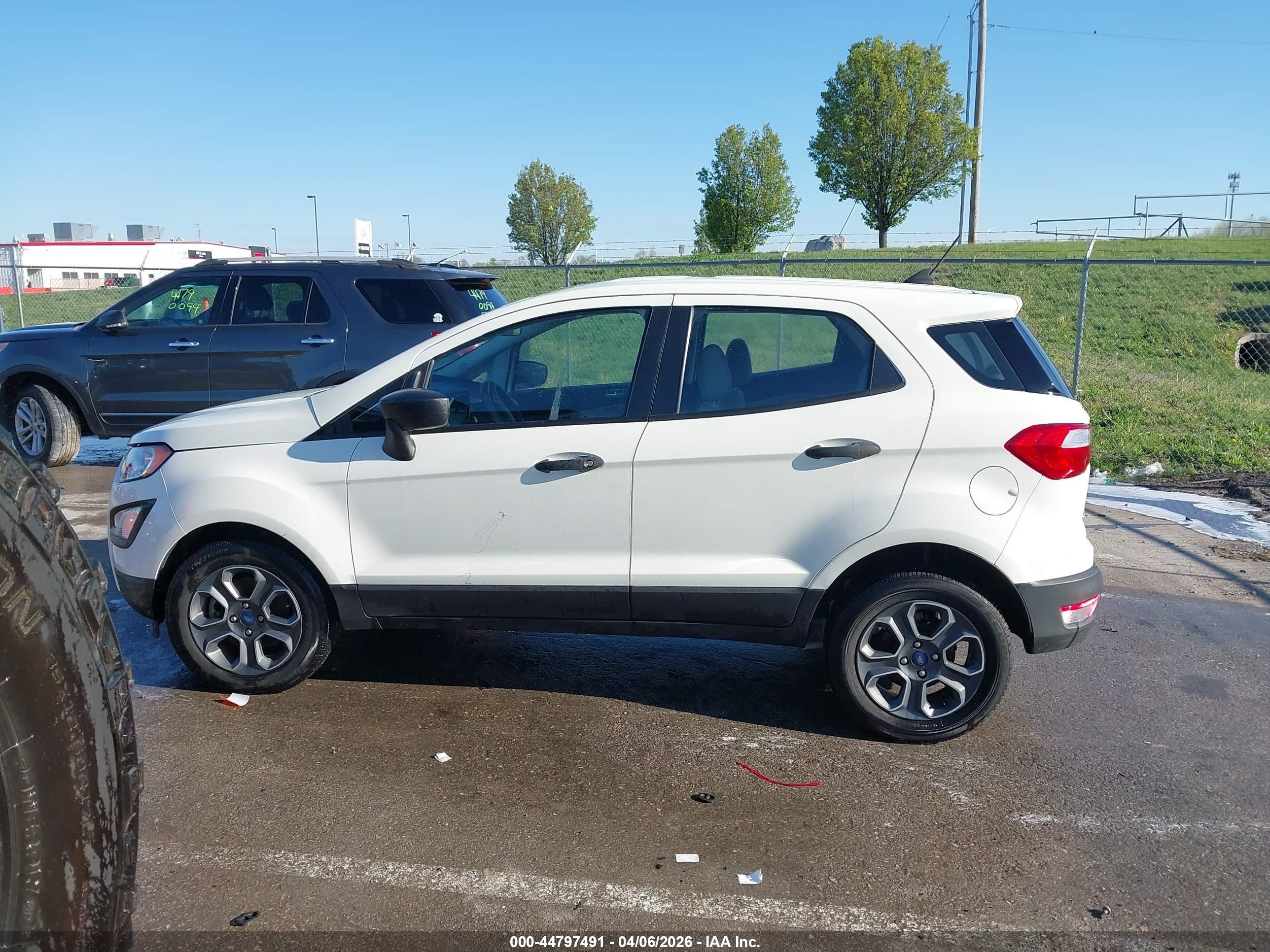 2020 Ford Ecosport S White vin: MAJ3S2FE8LC384995