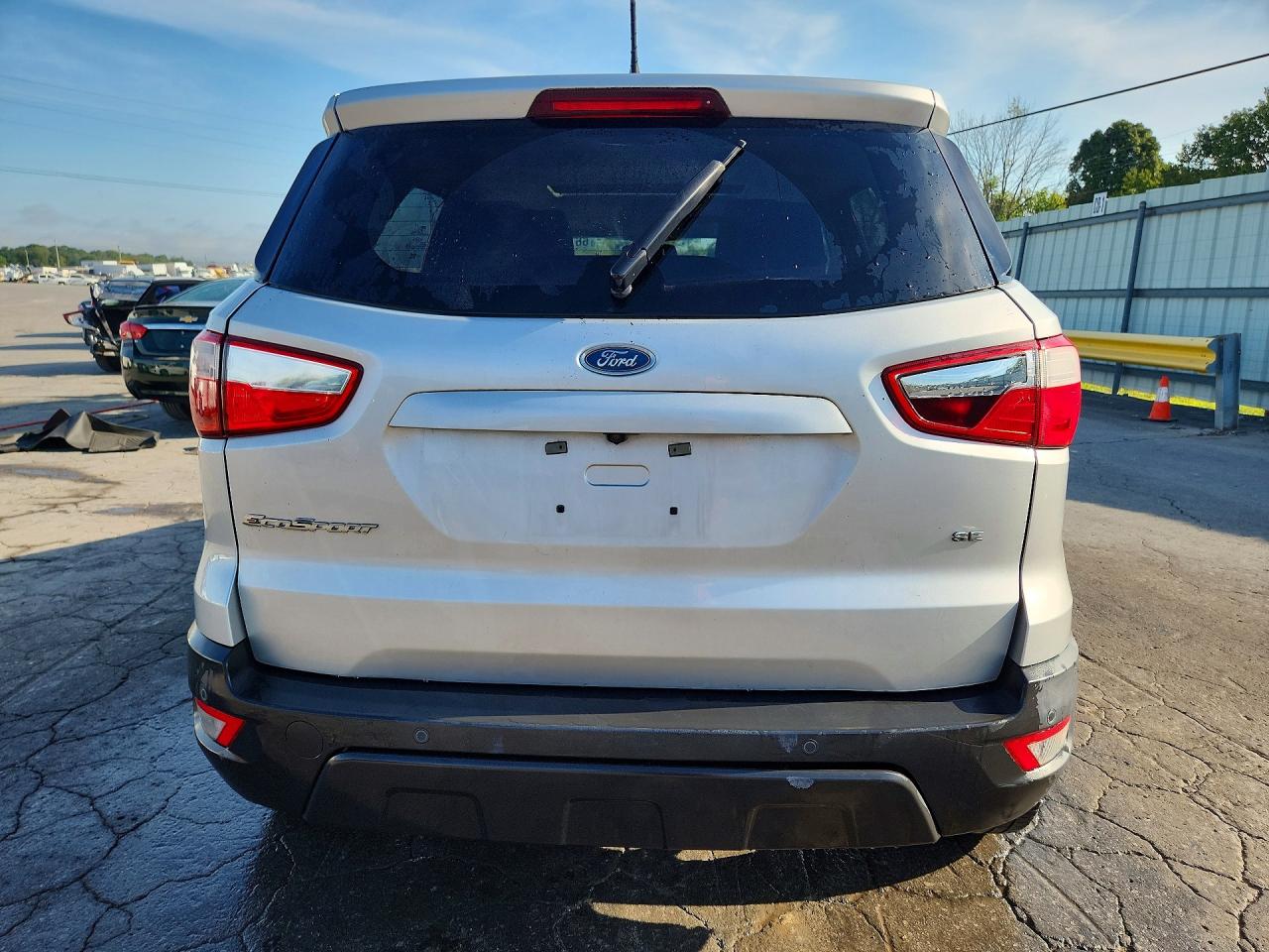 2019 Ford Ecosport Se Серебряный vin: MAJ3S2GE4KC282820